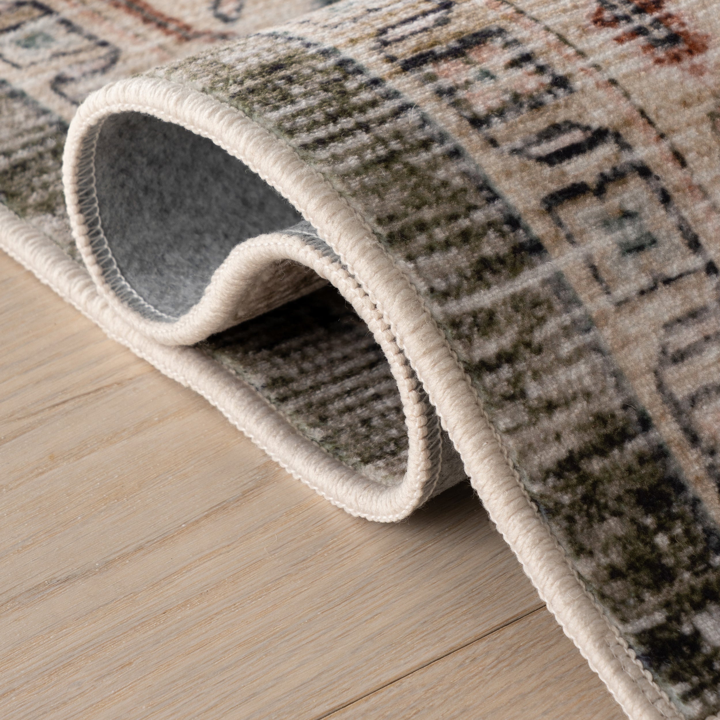 Nuloom Karensa Medallion Washable Rug - Image 4