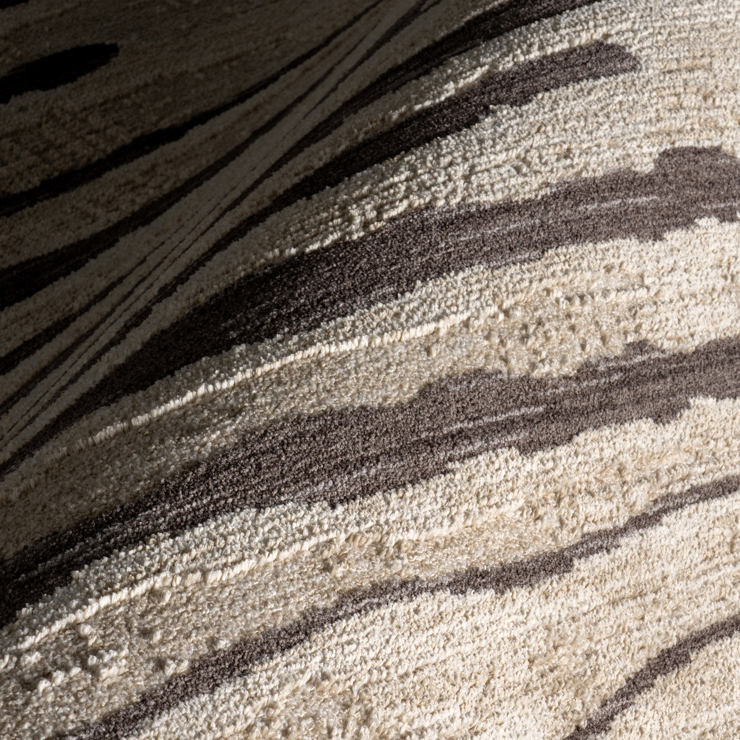 Eufemia Contemporary Abstract Area Rug - Image 5