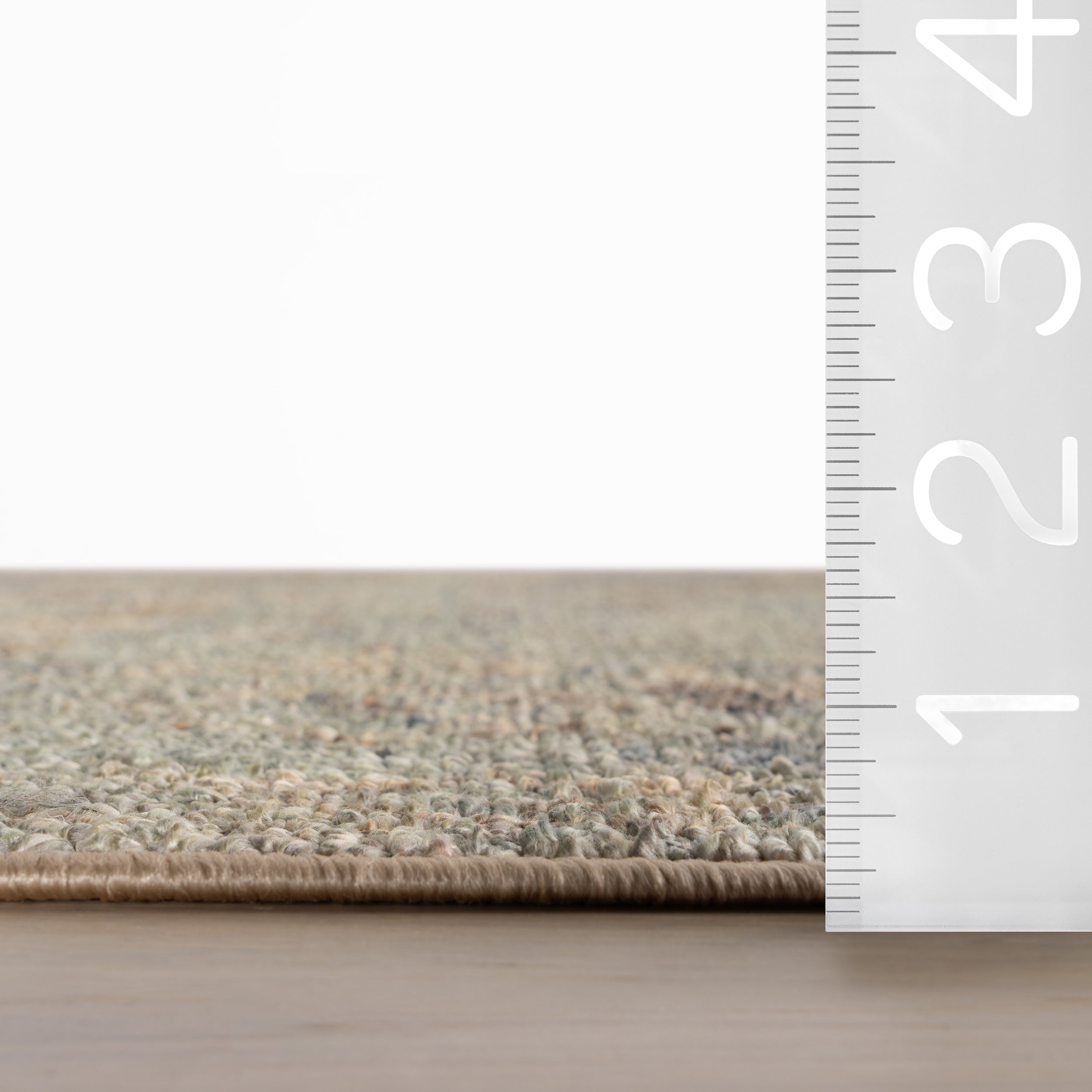 Nuloom Coralyn Traditional Bordered Washable Area Rug - Image 3