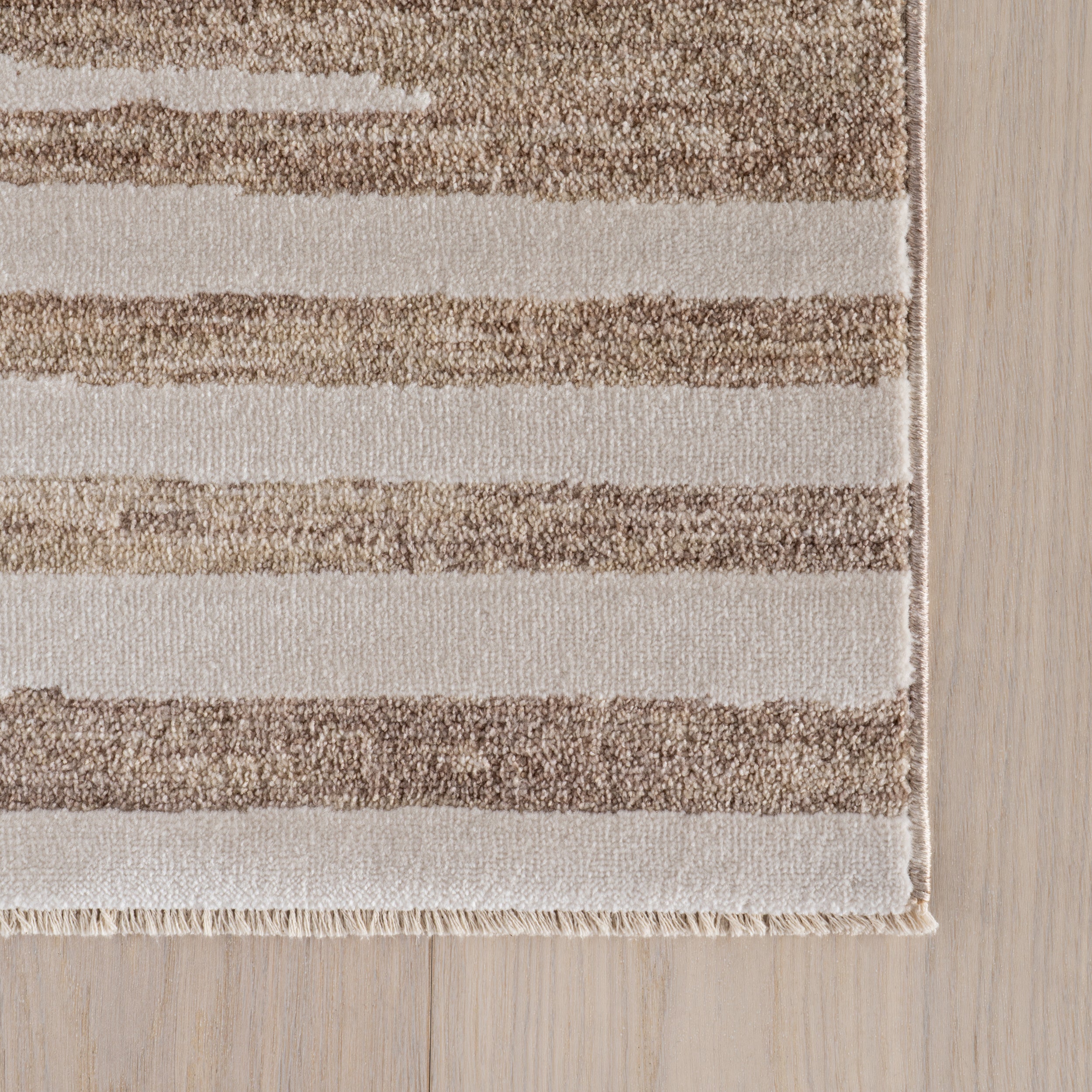 Nuloom Velisse Bohemian Vintage & Distressed Rug - Image 6