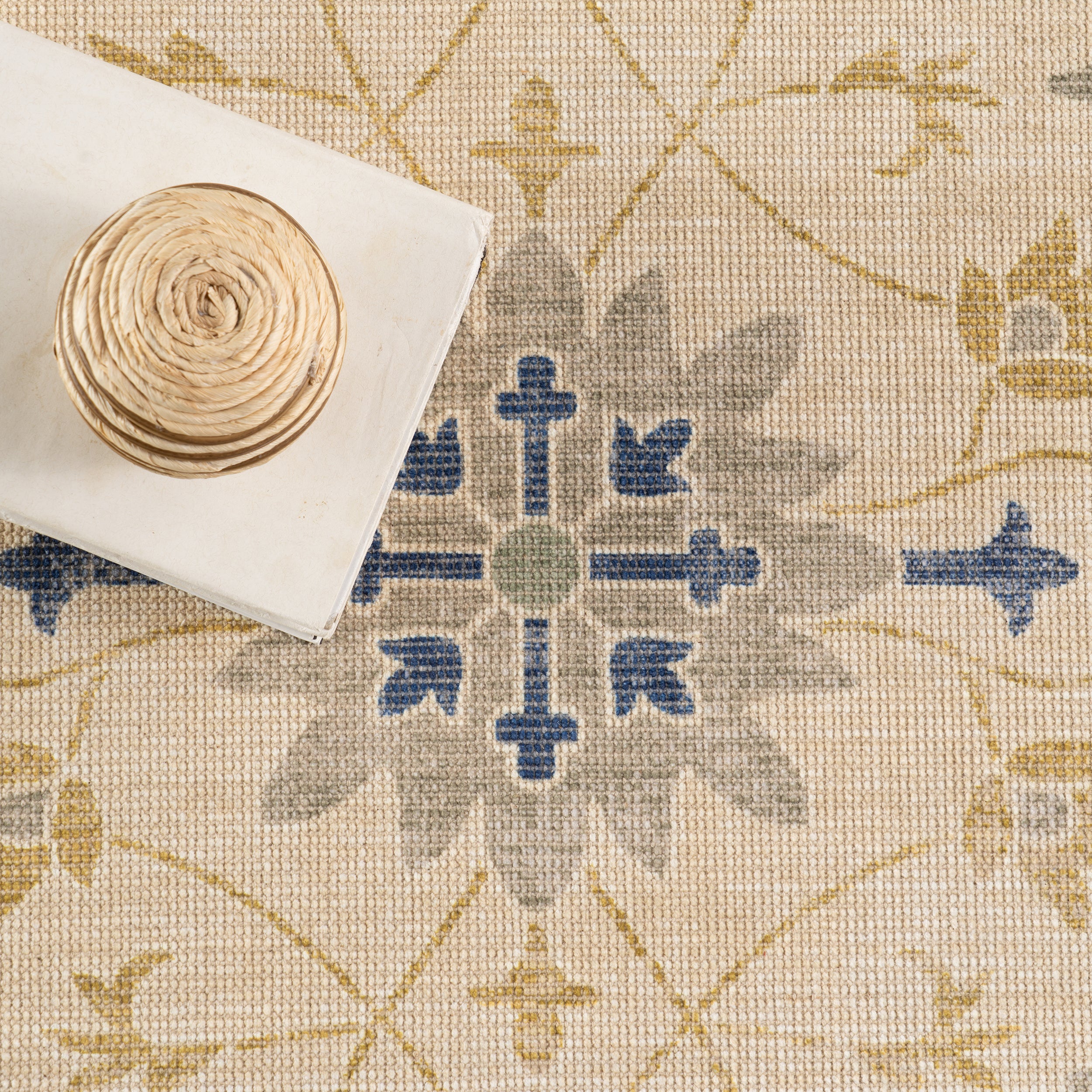 Nuloom Calessa Floral Transitional Area Rug - Image 7