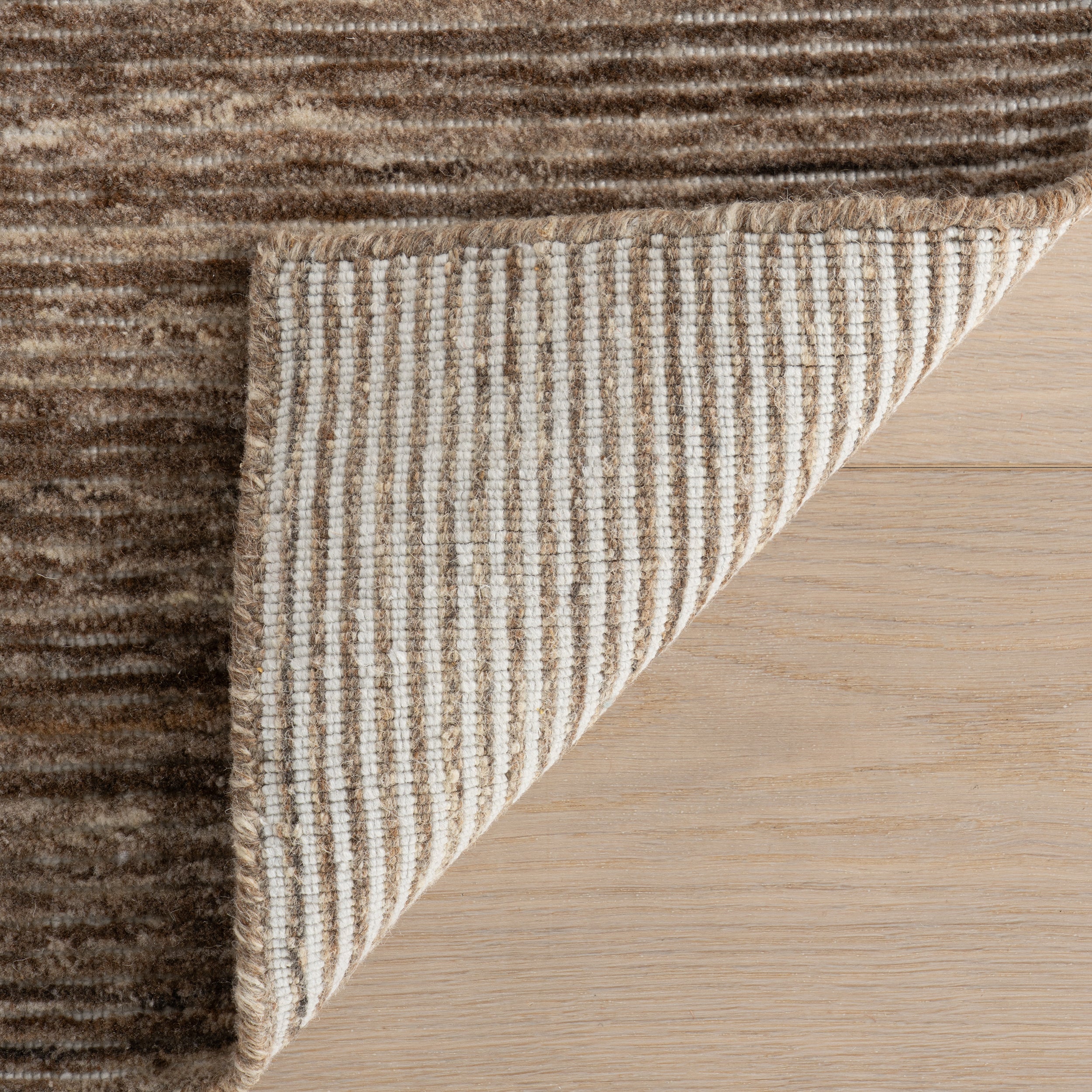 Nuloom Elanisse Solid Wool Rug - Image 8