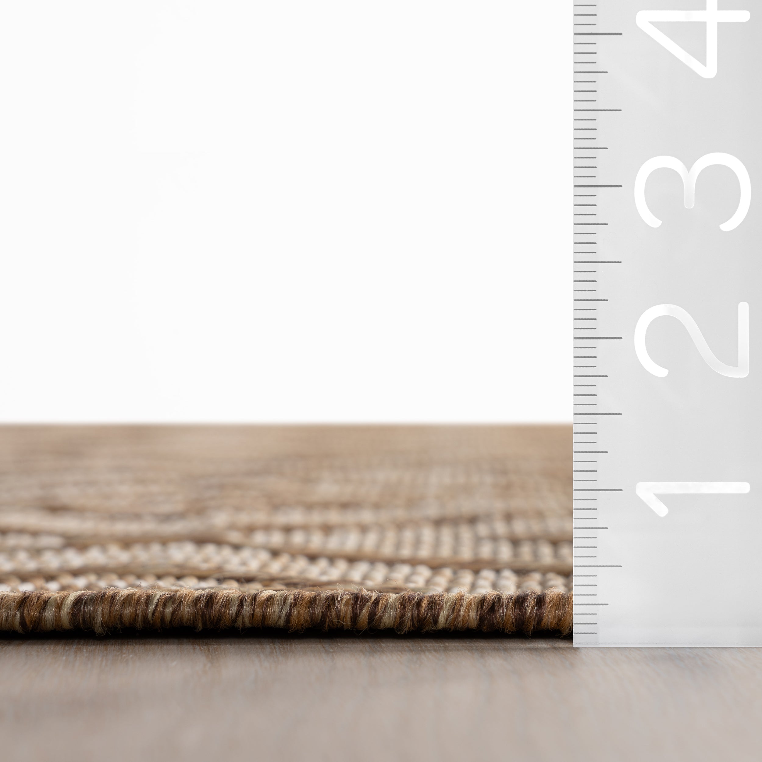 Sorisse Indoor/Outdoor Diamond Area Rug - Image 2