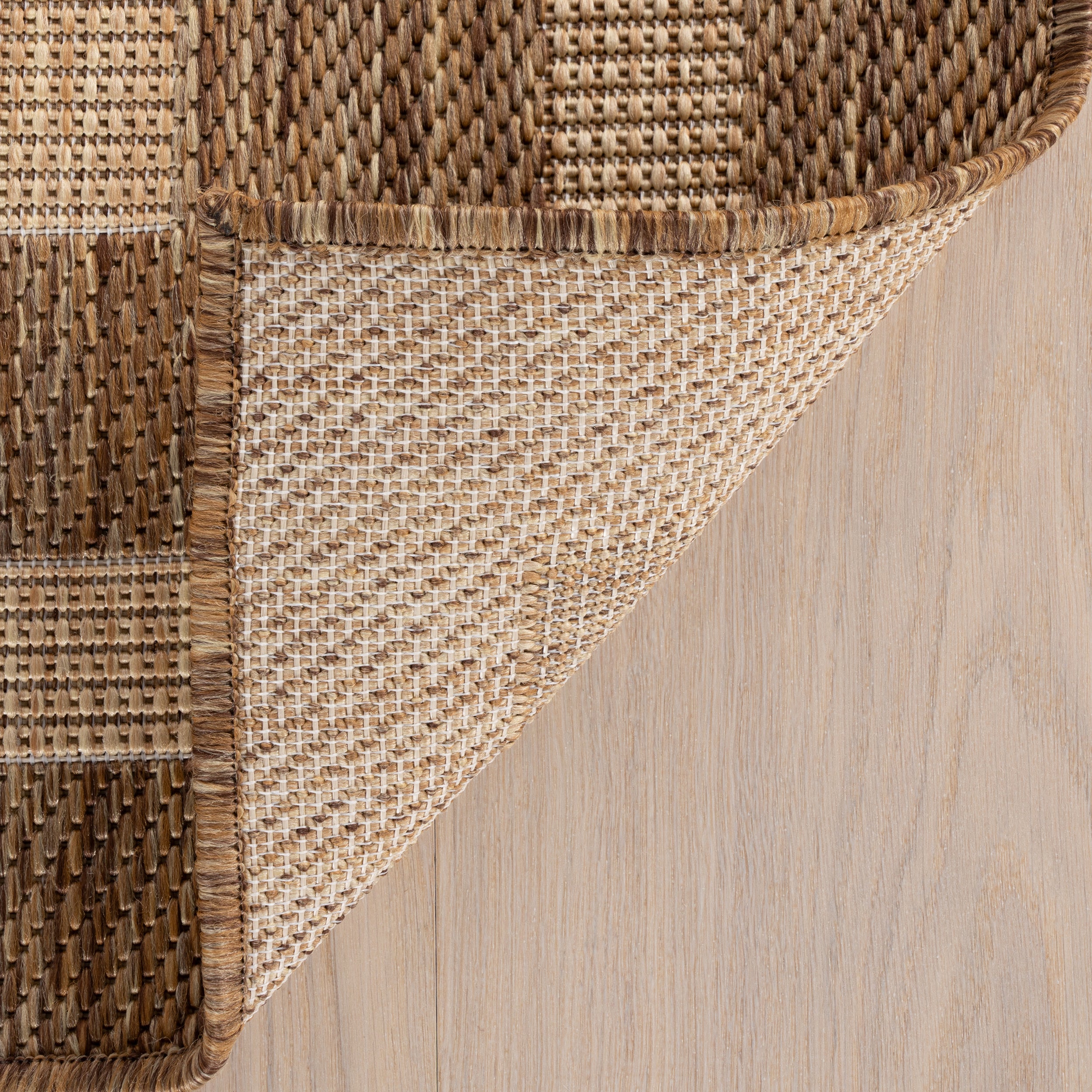 Zirelle Indoor/Outdoor Contemporary Area Rug - Image 6