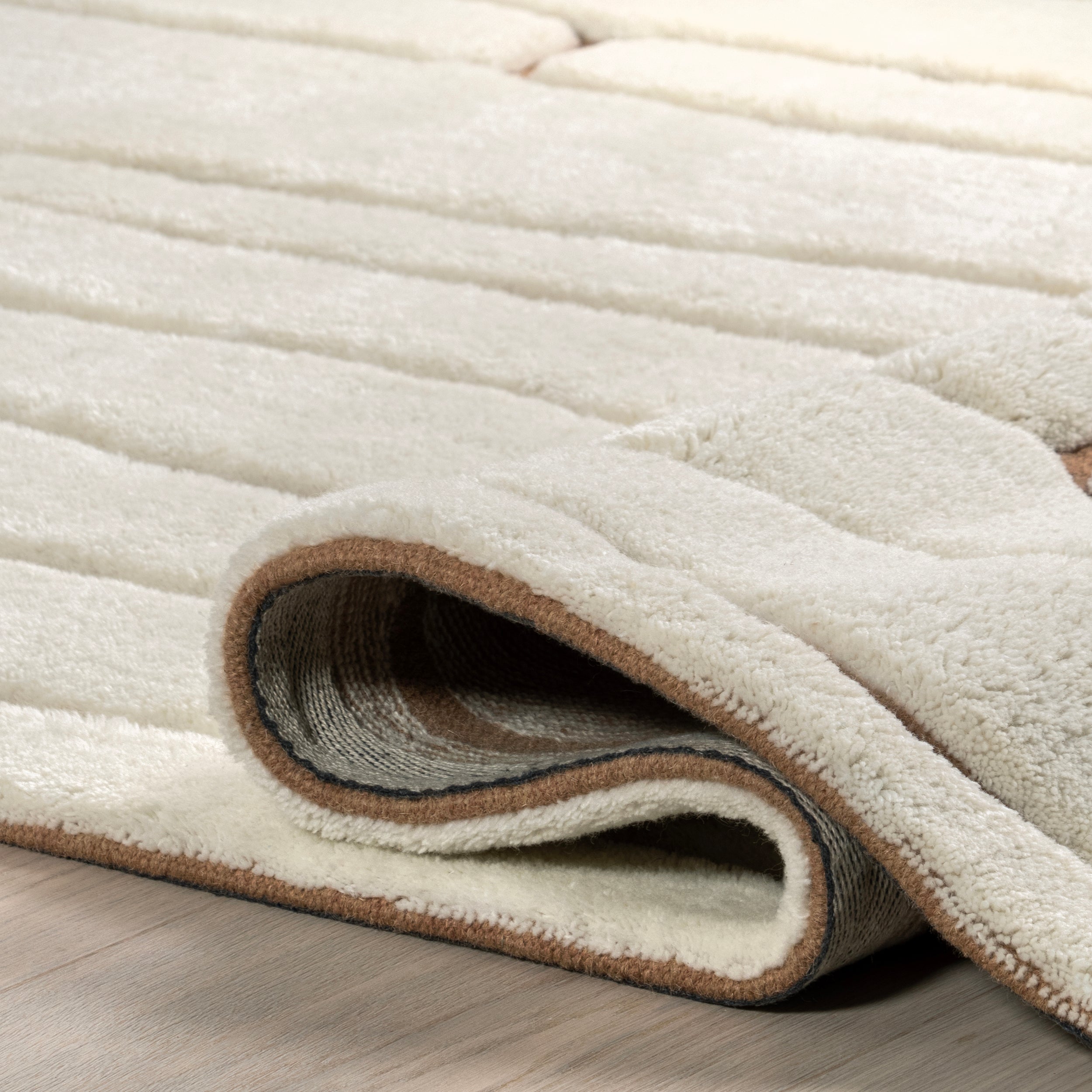 Nazco Abstract New Zealand Wool Area Rug - Image 4