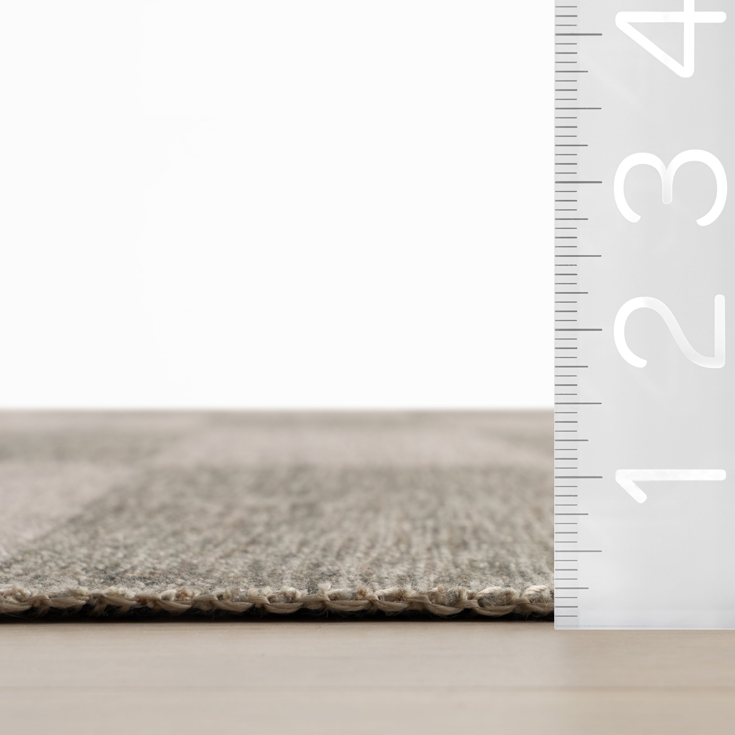 Nuloom Lysara Checkered Washable Rug - Image 11