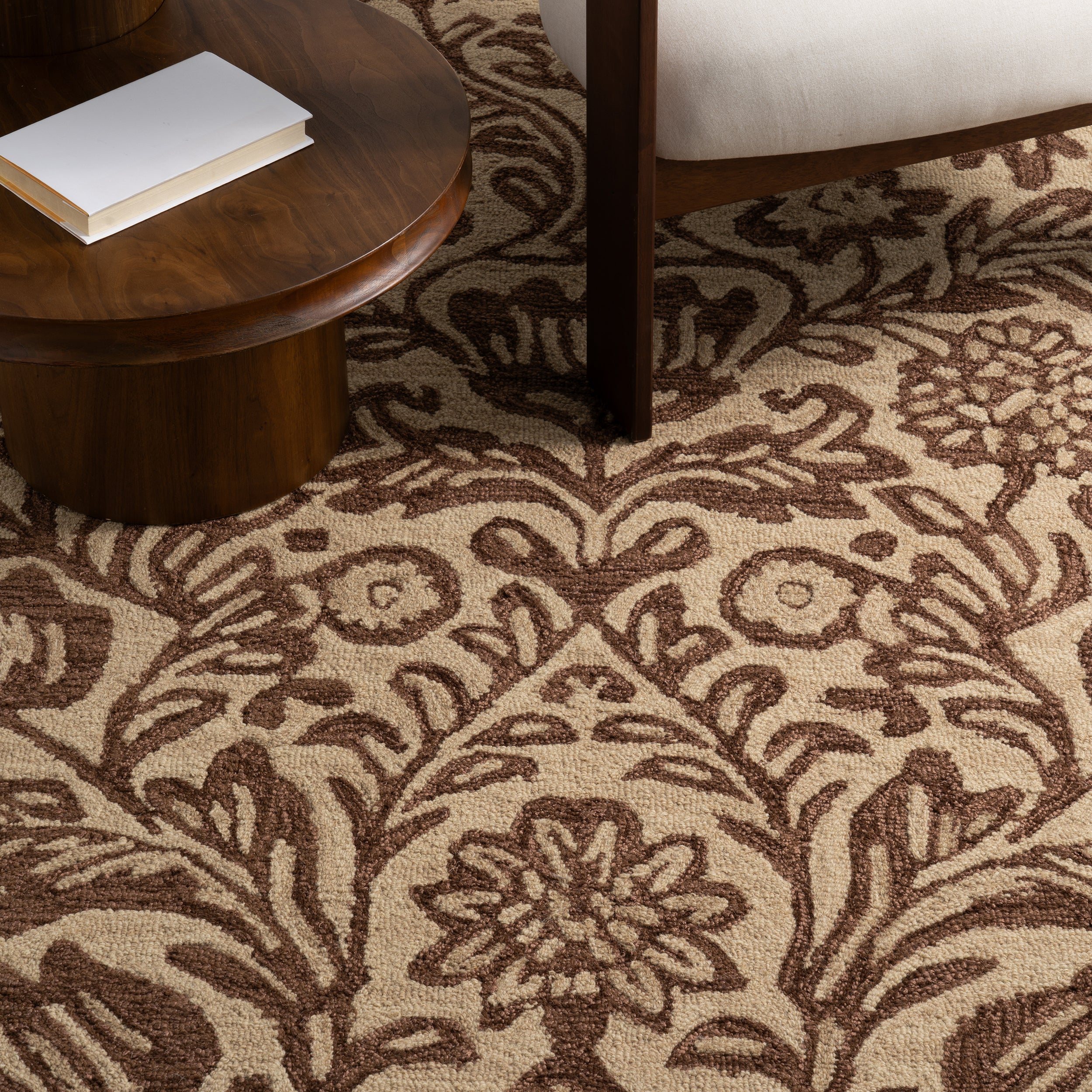 Nuloom Virelia Transitional Floral and Paisley Area Rug - Image 6