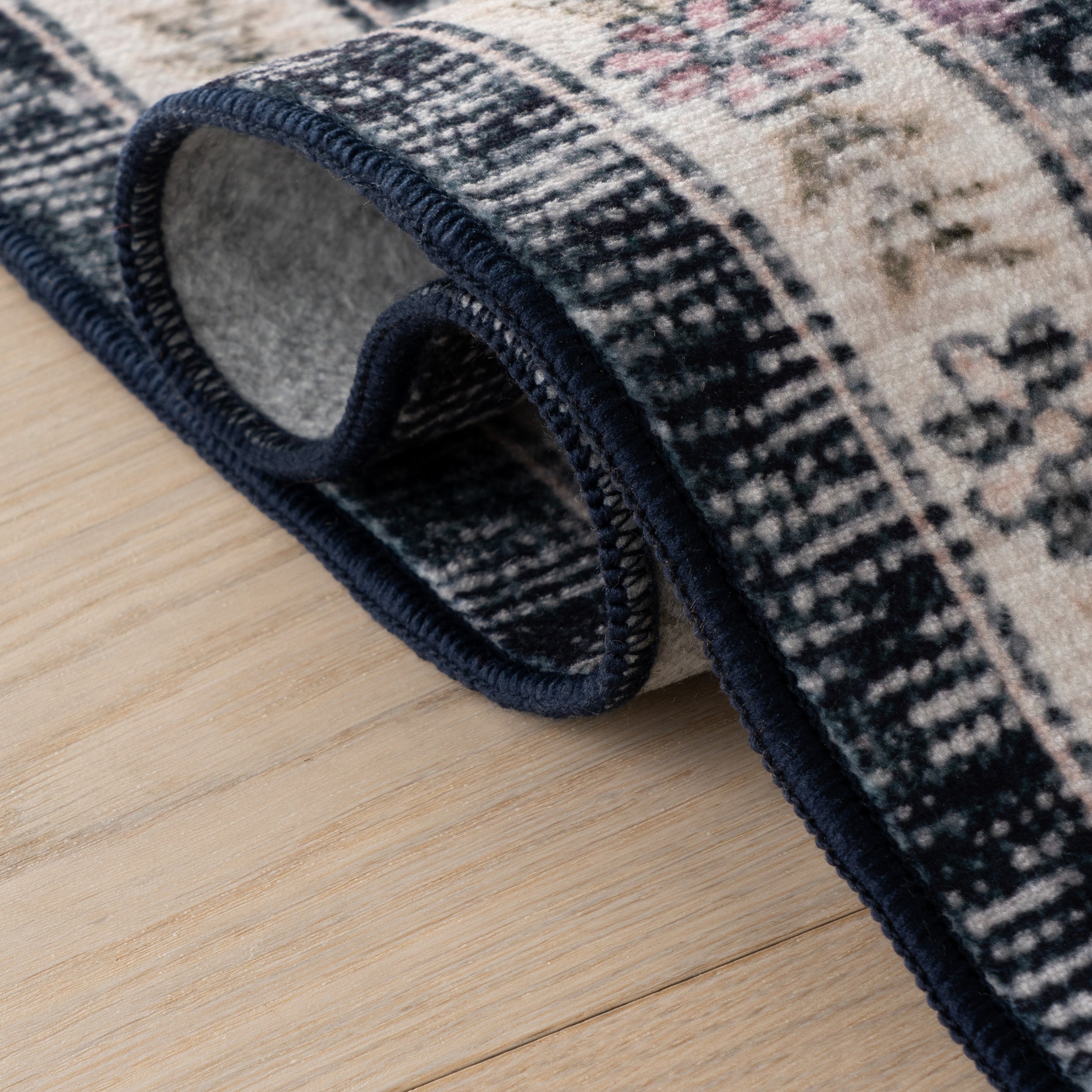 Nuloom Belisse Floral & Paisley Washable Rug - Image 4