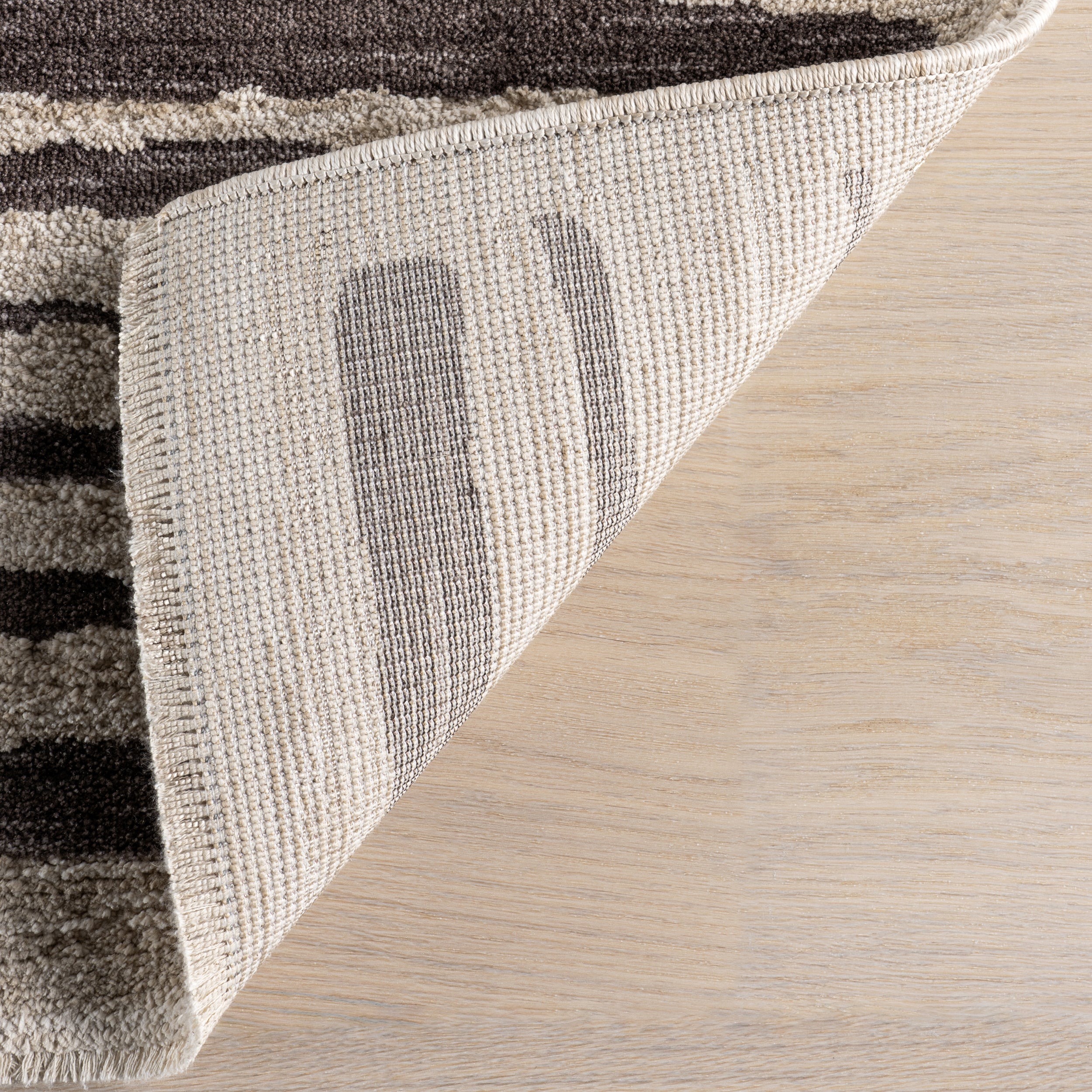 Eufemia Contemporary Abstract Area Rug - Image 8