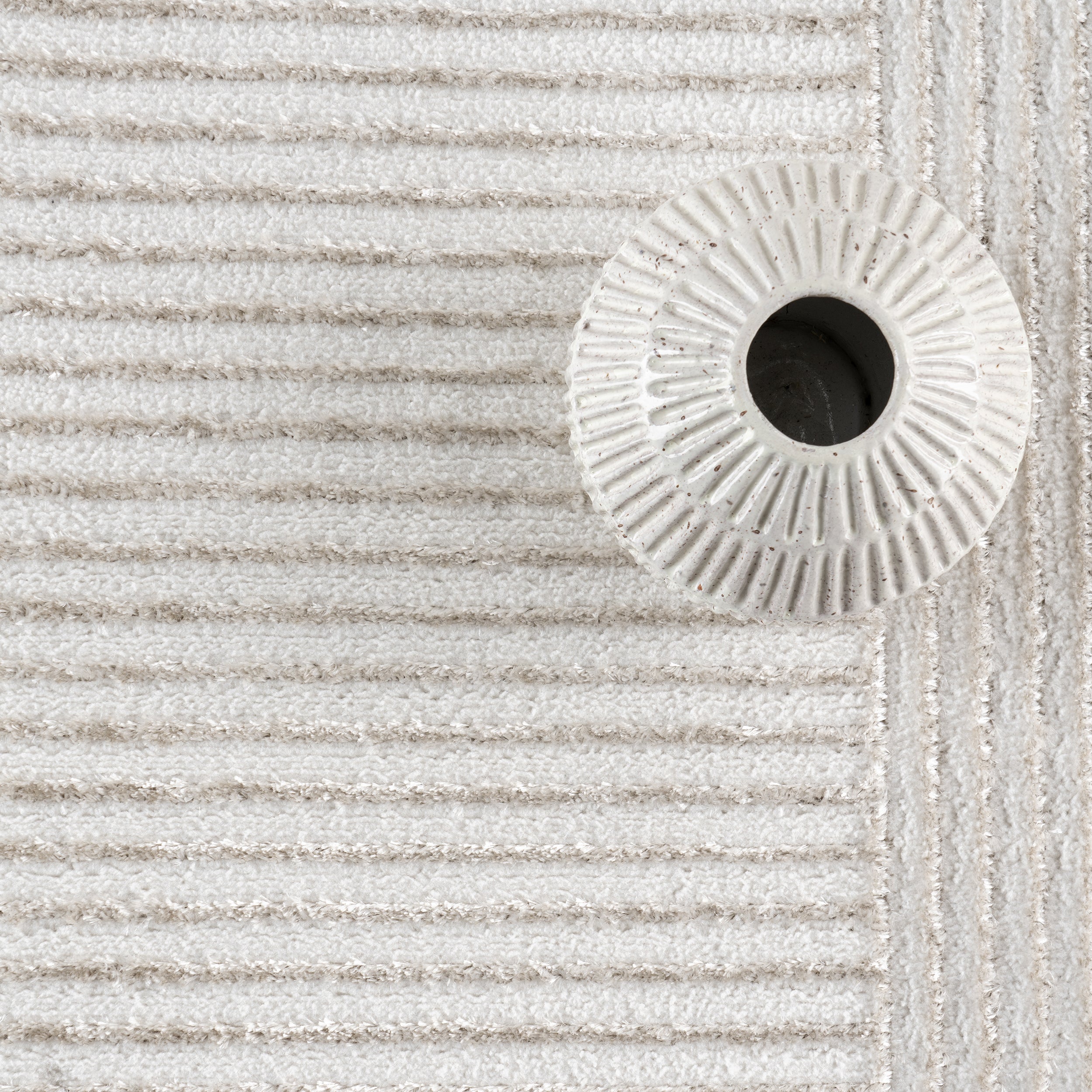Nuloom Yamuna Trellis Area Rug - Image 7