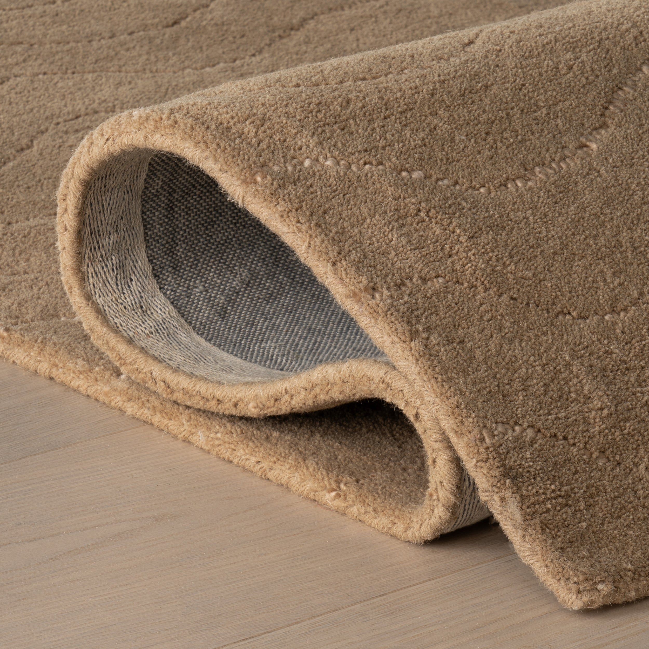Nuloom Gailia Solid Wool Cozy Area Rug - Image 11