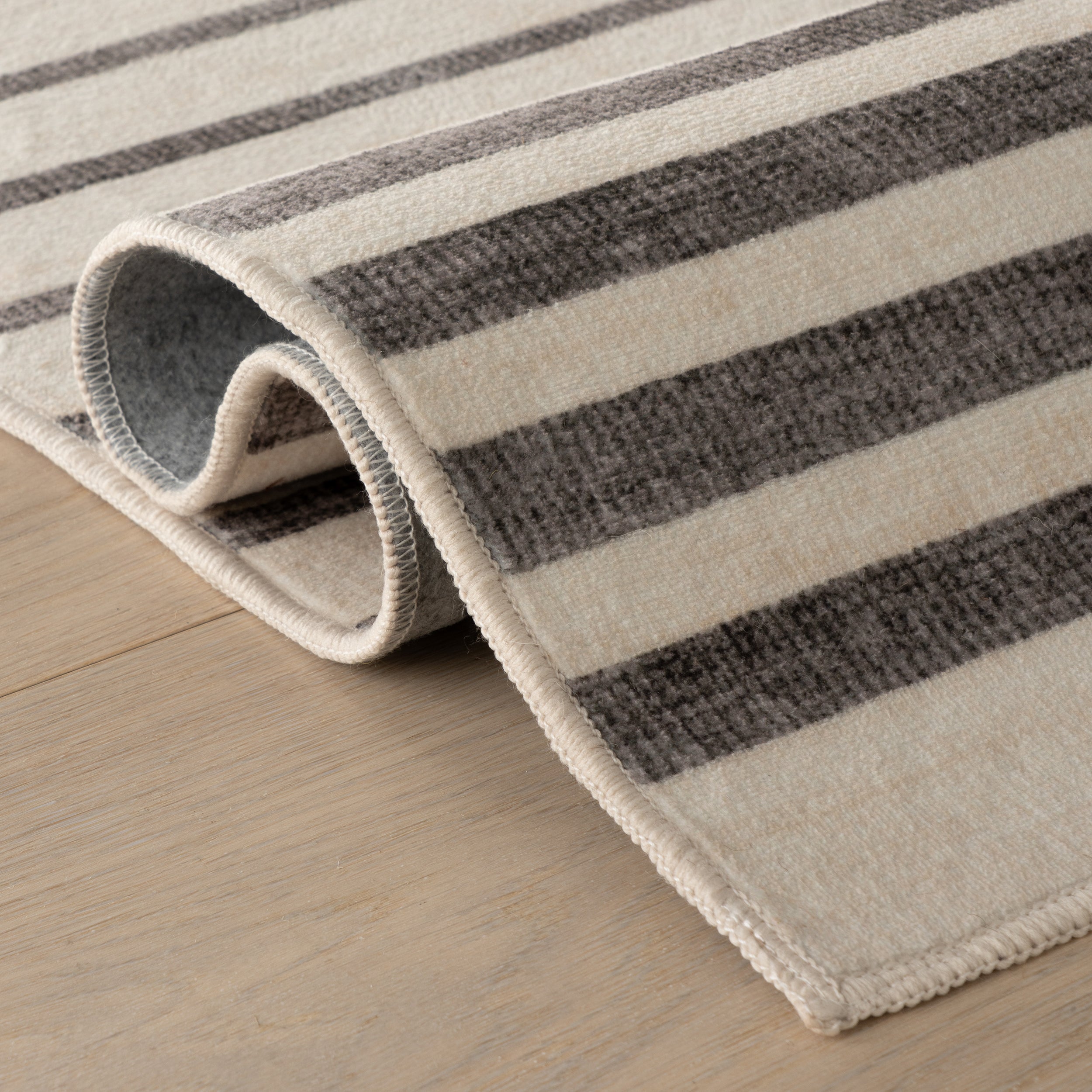 Nuloom Ondelia Striped Washable Rug - Image 13