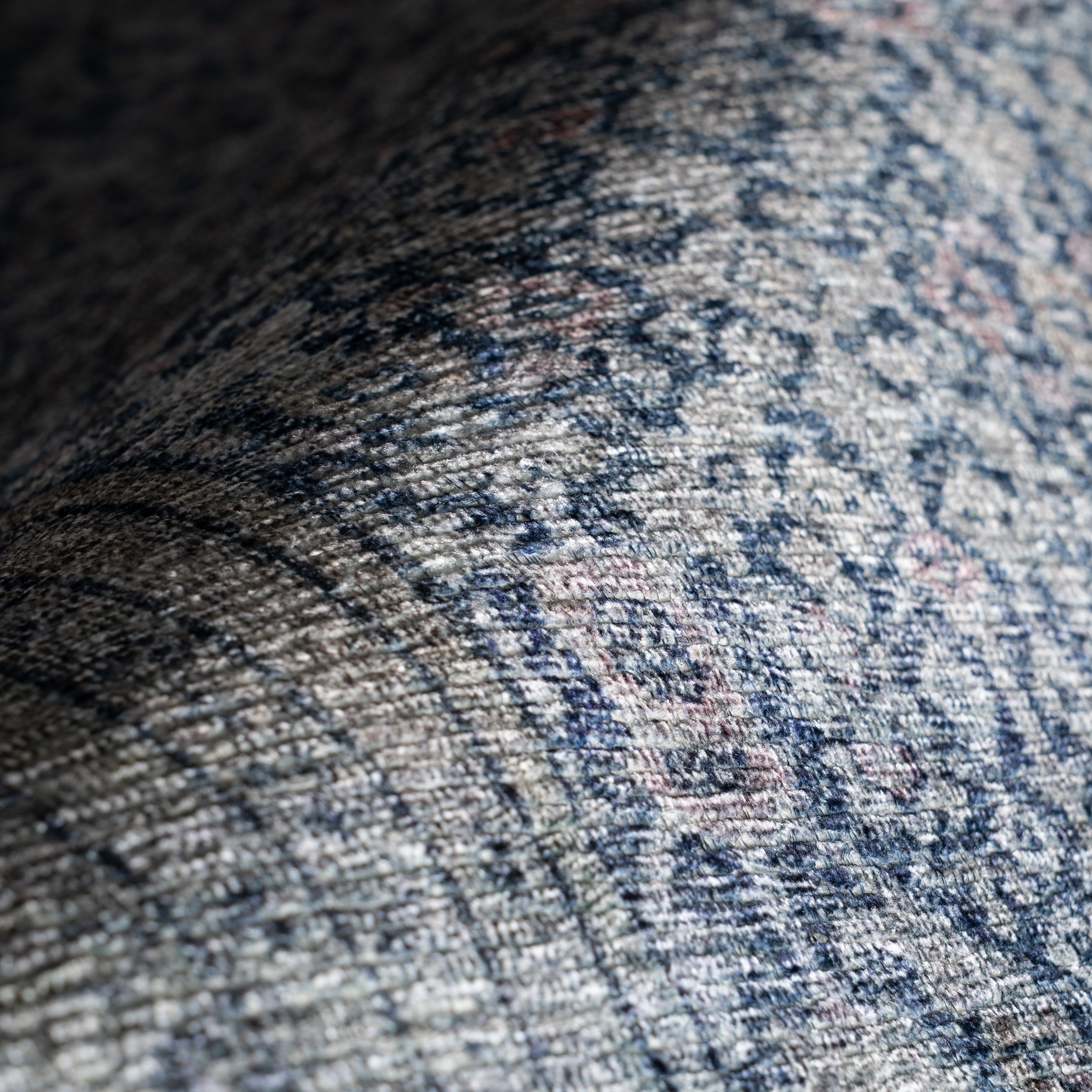 Calyra Vintage & Distressed Washable Rug - Image 5