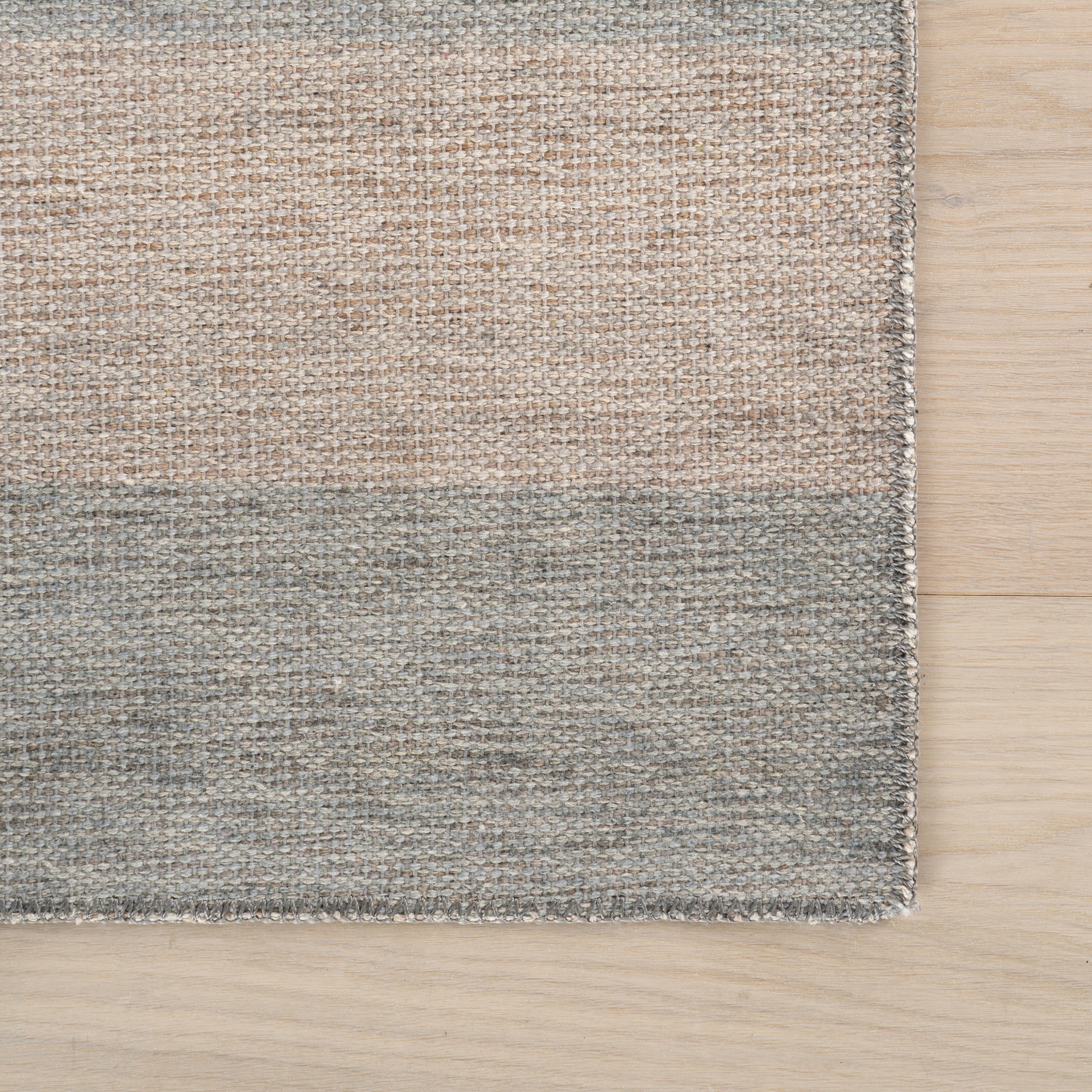 Nuloom Lysara Checkered Washable Rug - Image 6