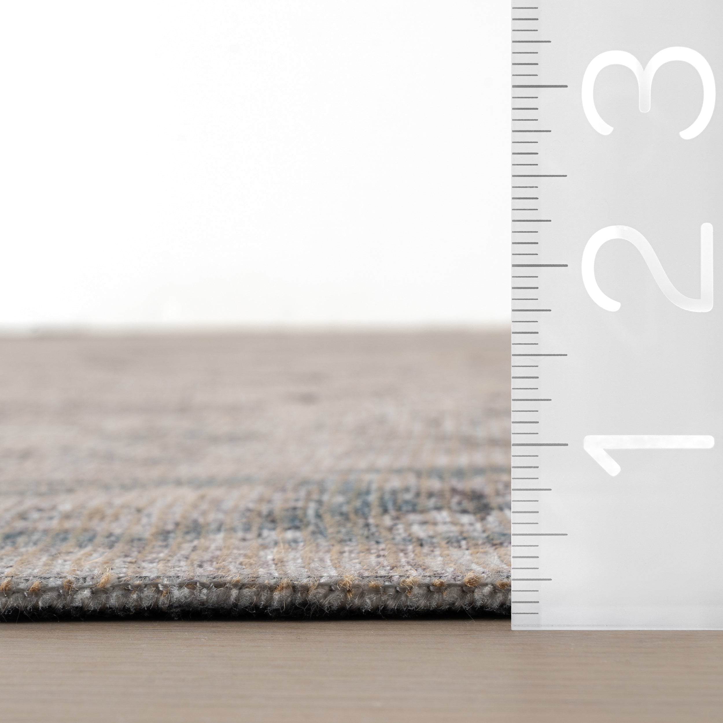Nuloom Amarielle Traditional Vintage and Distressed Rug - Image 3
