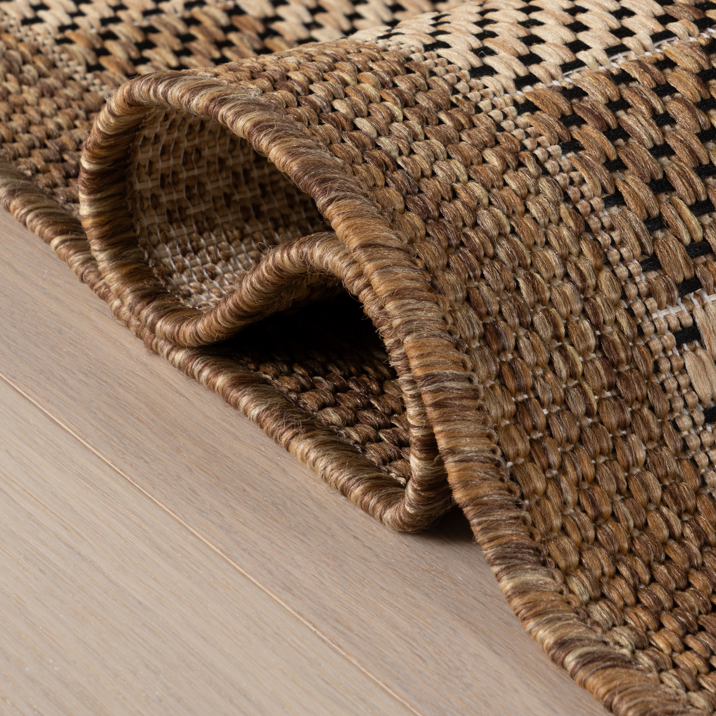 Larelle Indoor/Outdoor Checkered Area Rug - Image 3