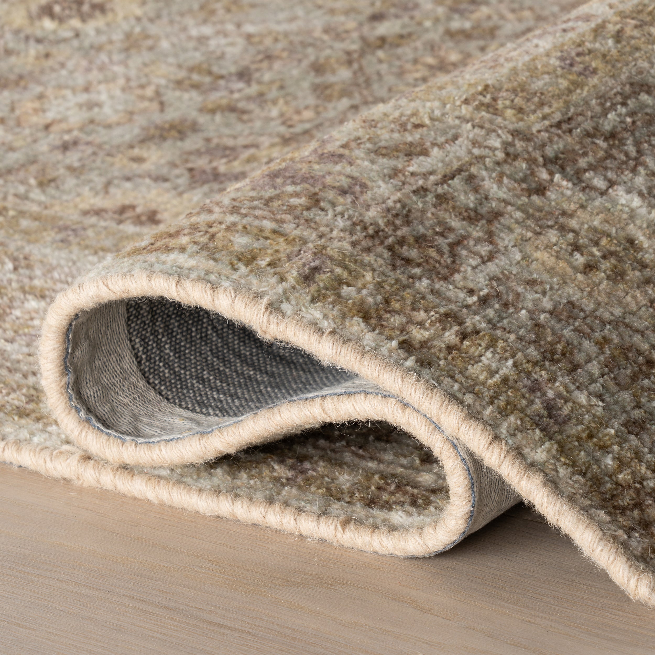 Nuloom Ivoria Hand Tuffted Wool Area Rug - Image 4