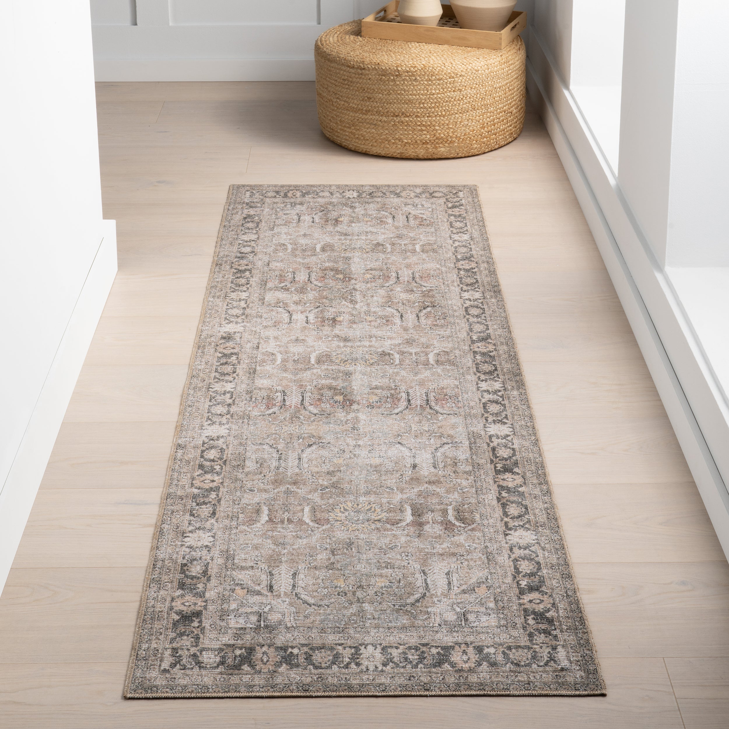 Nuloom Hillstone Collection Traditional Vintage Medallion Area Rug - Image 11