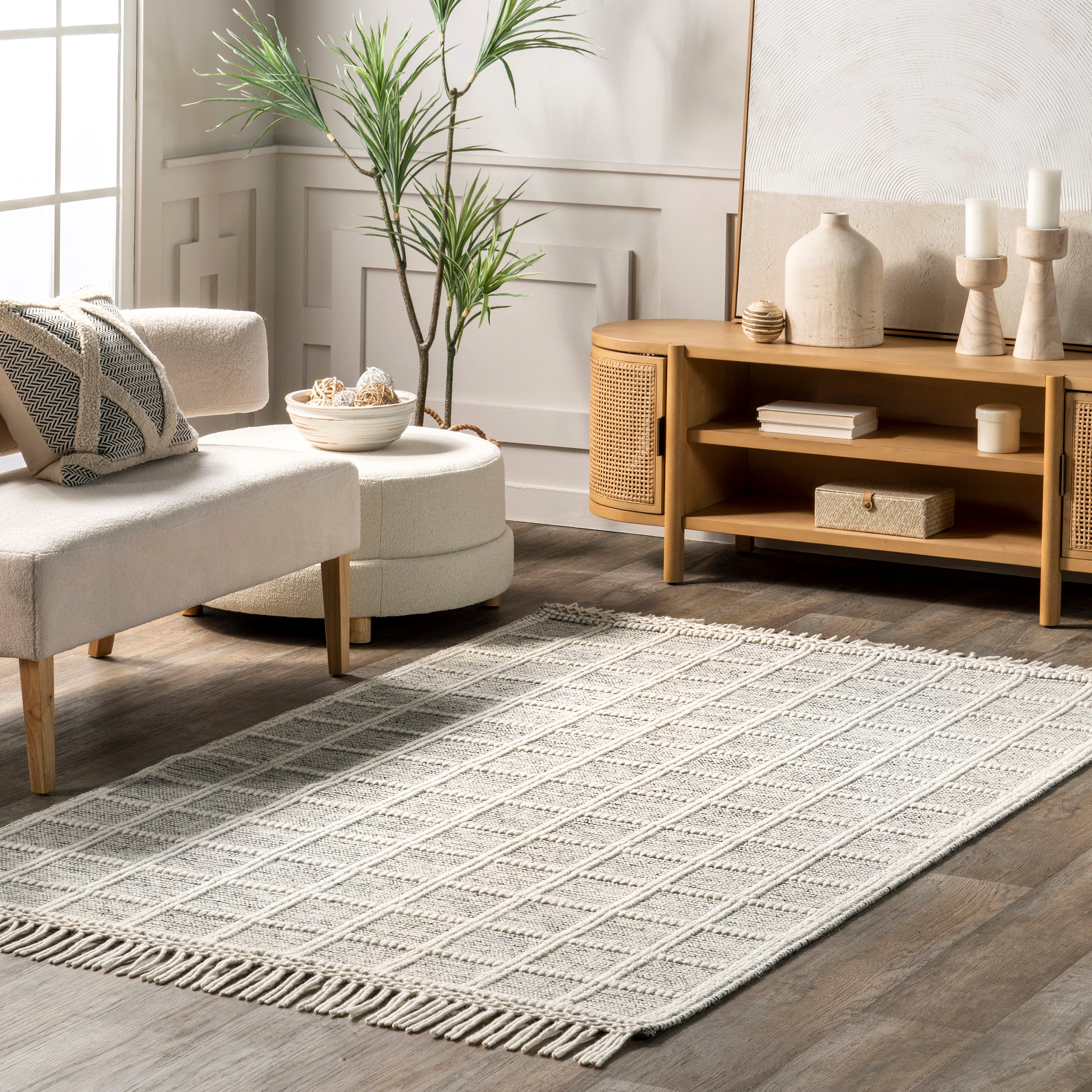 Huia Casual Striped Wool Blend Tassel Area Rug - Image 2