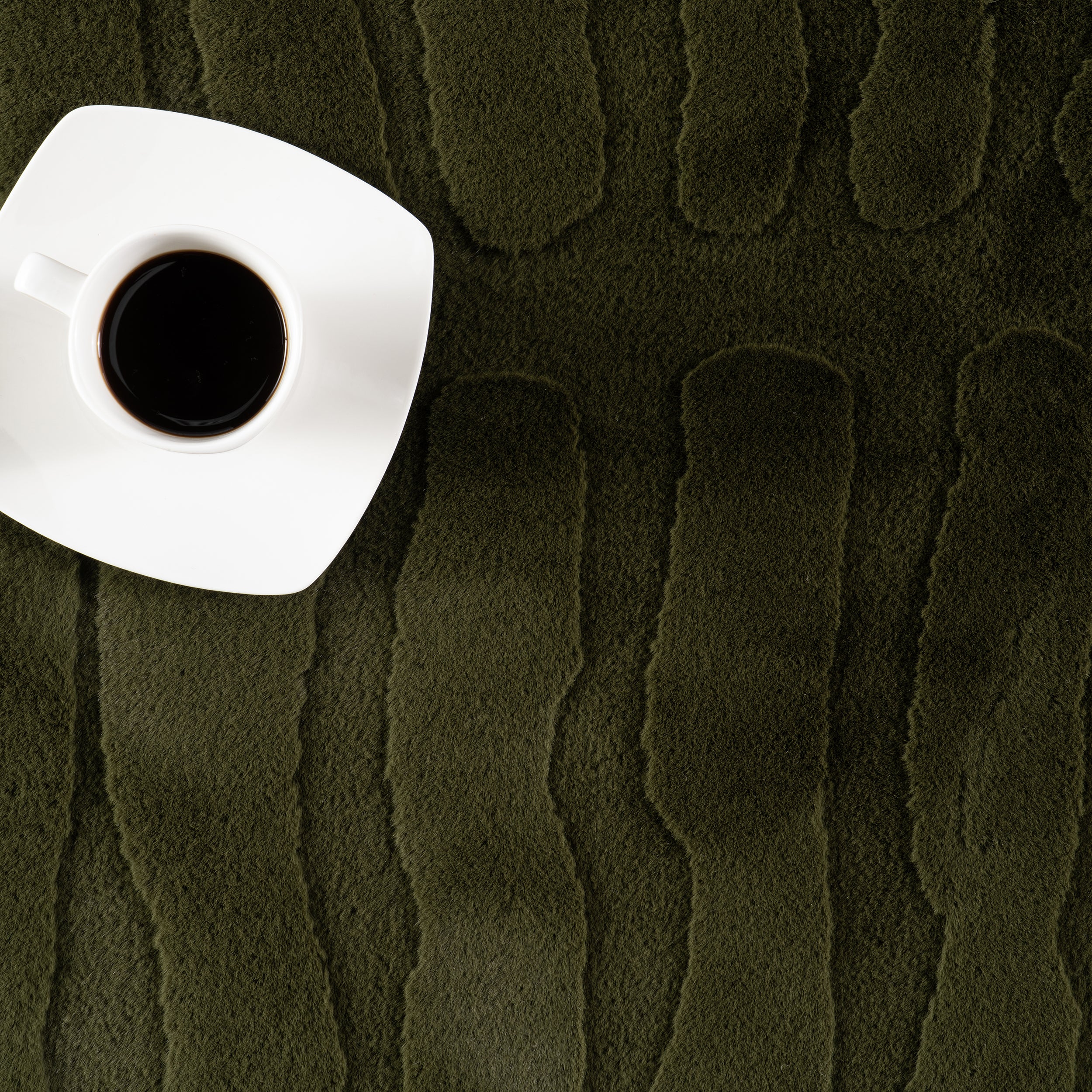Nuloom Tavina Solid Cloud Washable Area Rug - Image 7