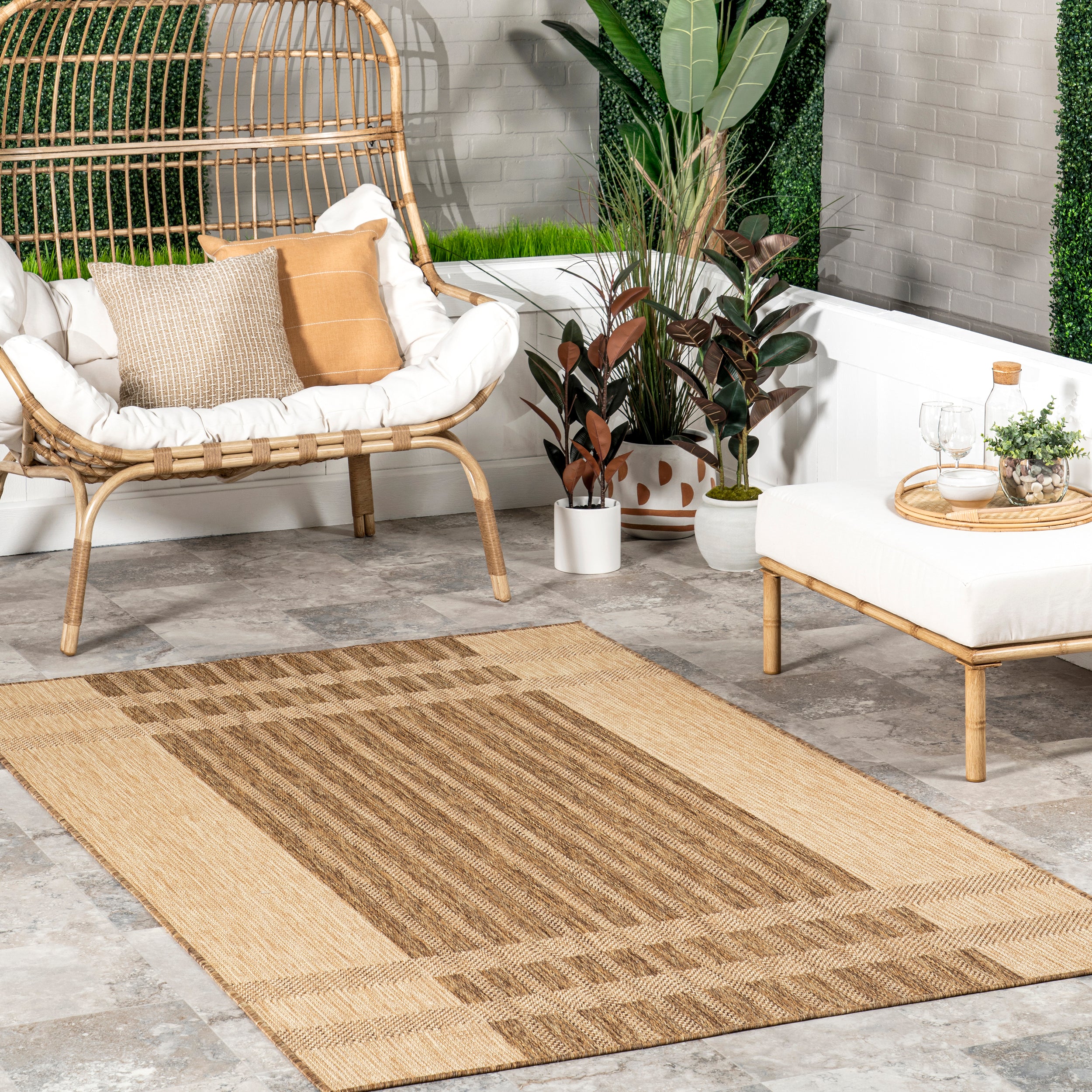Lila Modern Striped Indoor/Outdoor Area Rug - Image 2
