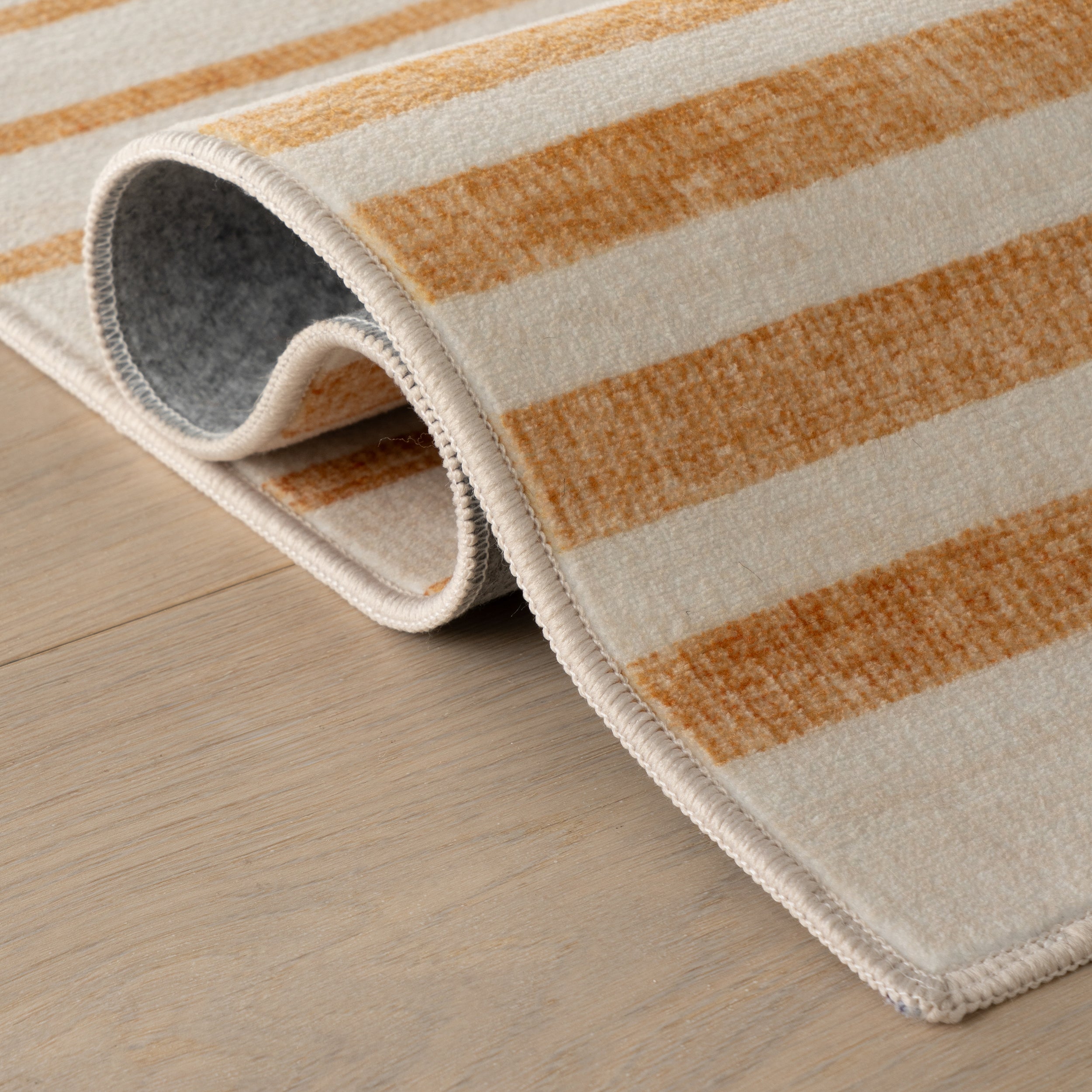 Nuloom Ondelia Striped Washable Rug - Image 4