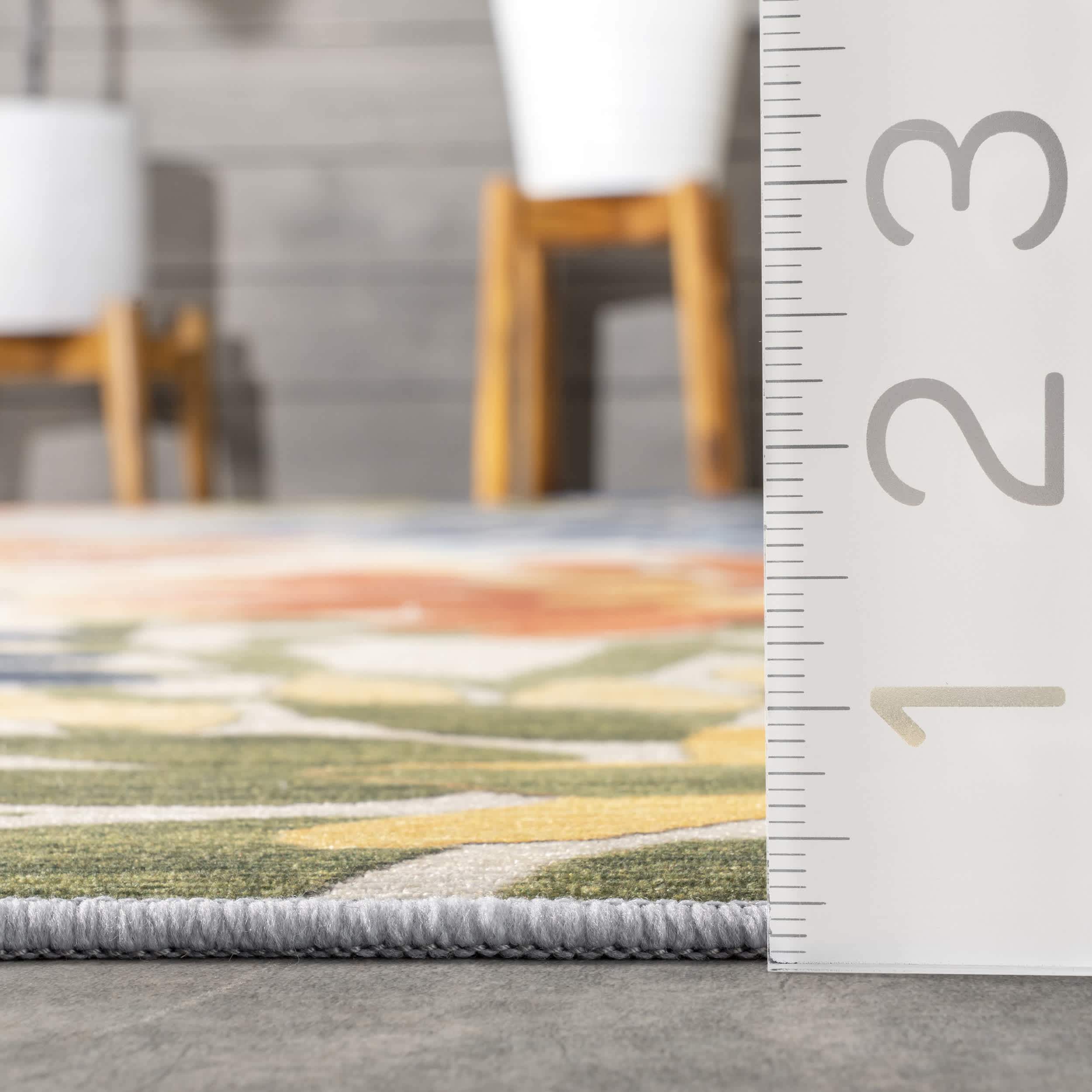 Rosana Floral Machine Washable Indoor/Outdoor Area Rug - Image 3