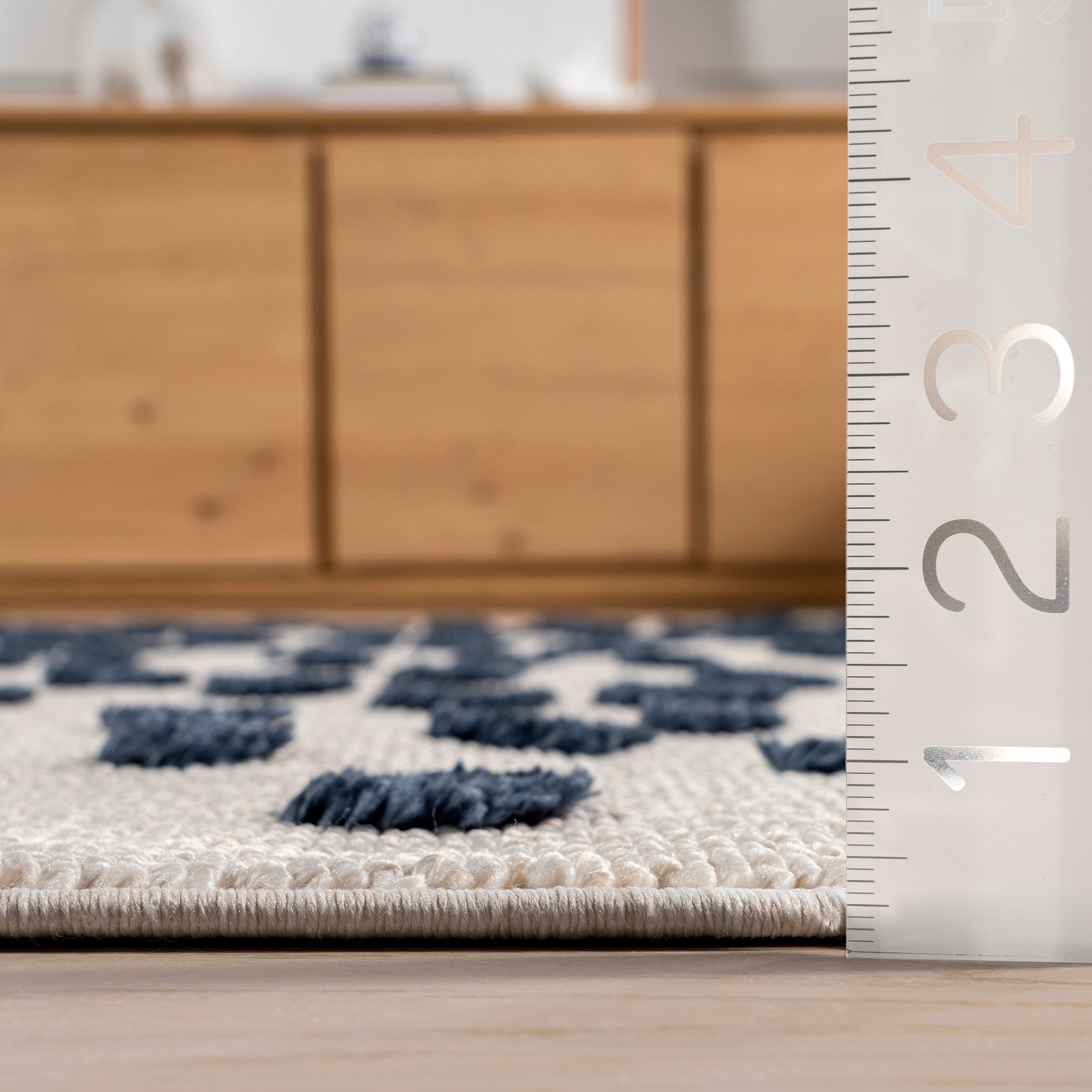 Alena Starry Night High-Low Kids Tasseled Area Rug - Image 3