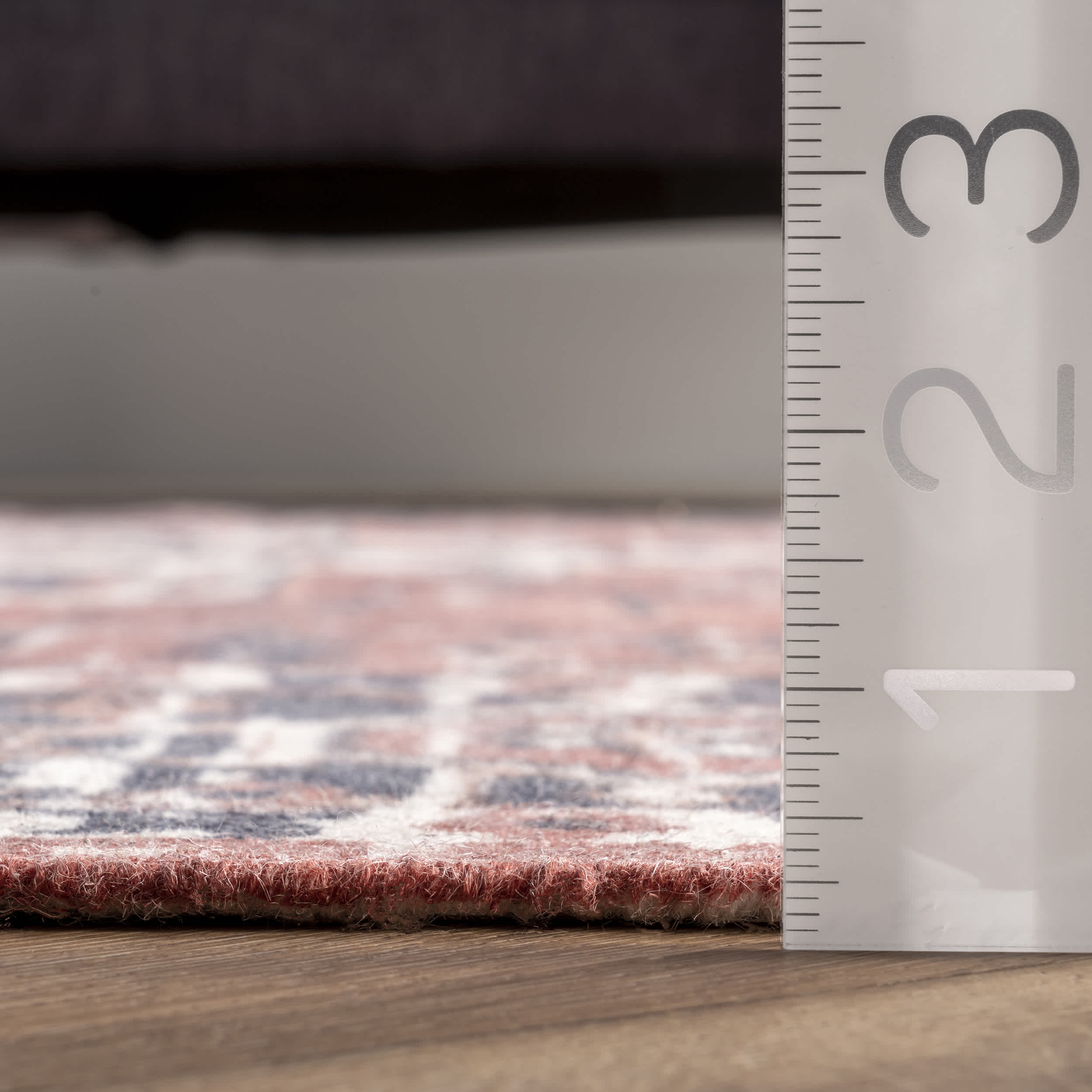 Miya Traditional Medallion Fringe Area Rug - Image 3