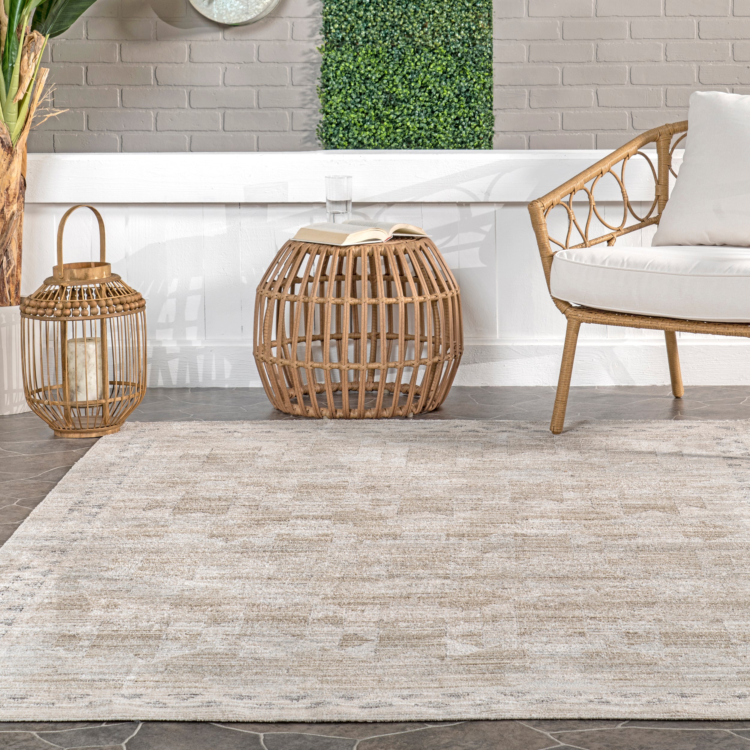 Aine Bordered Machine Washable Indoor/Outdoor Area Rug - Image 8