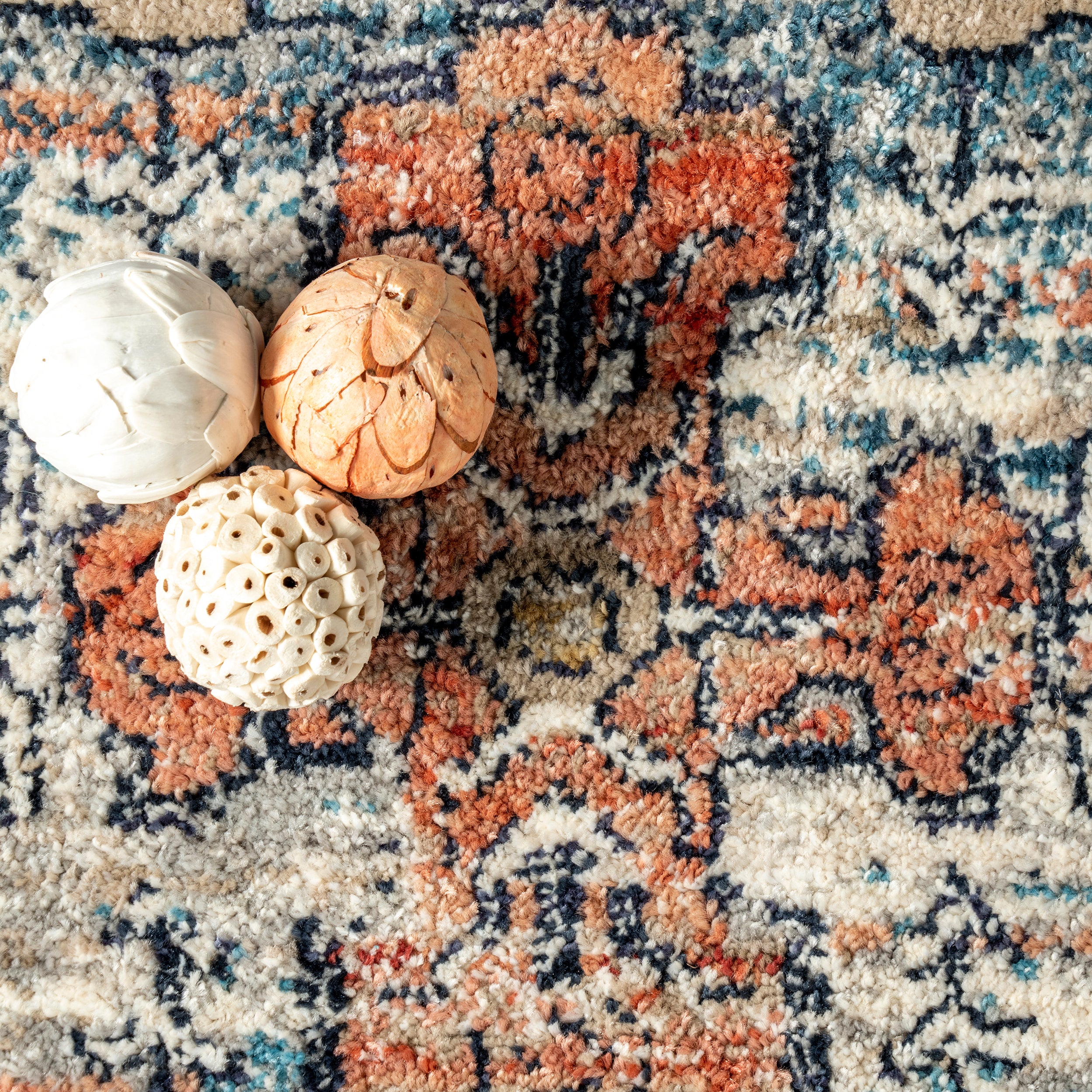 Marley Traditional Medallion Fringe Area Rug - Image 6