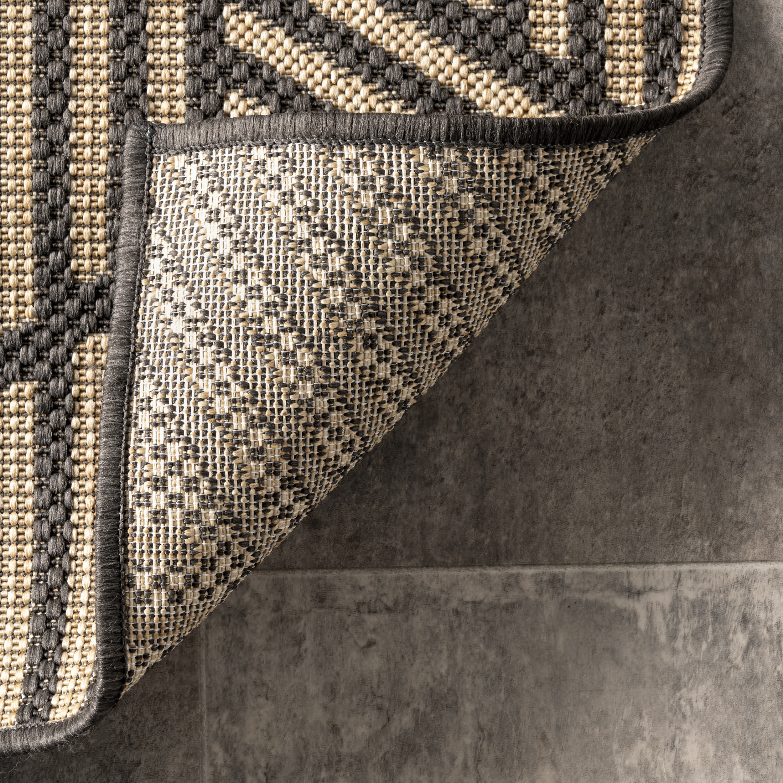 Leona Modern Geometric Indoor/Outdoor Area Rug - Image 7