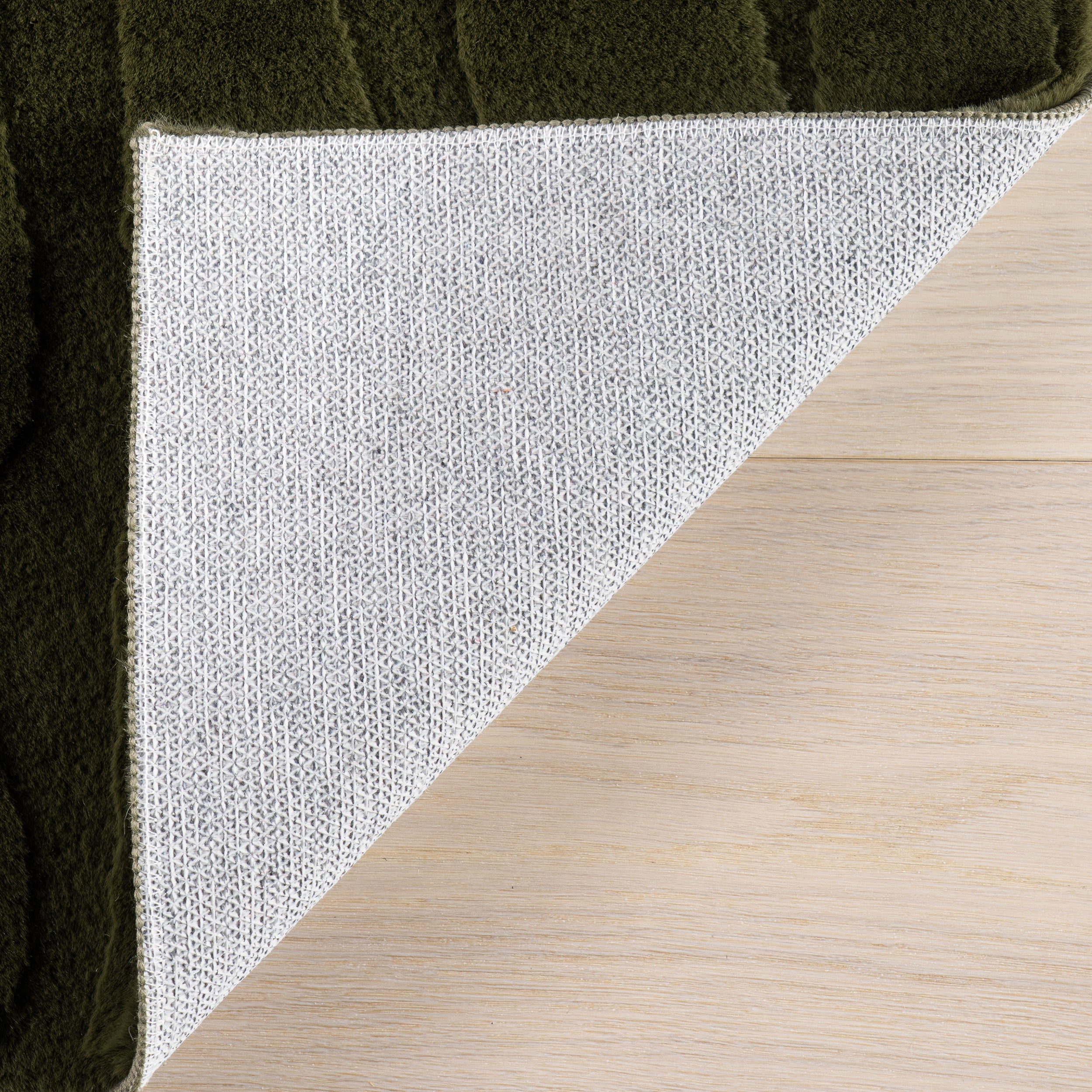 Nuloom Tavina Solid Cloud Washable Area Rug - Image 8