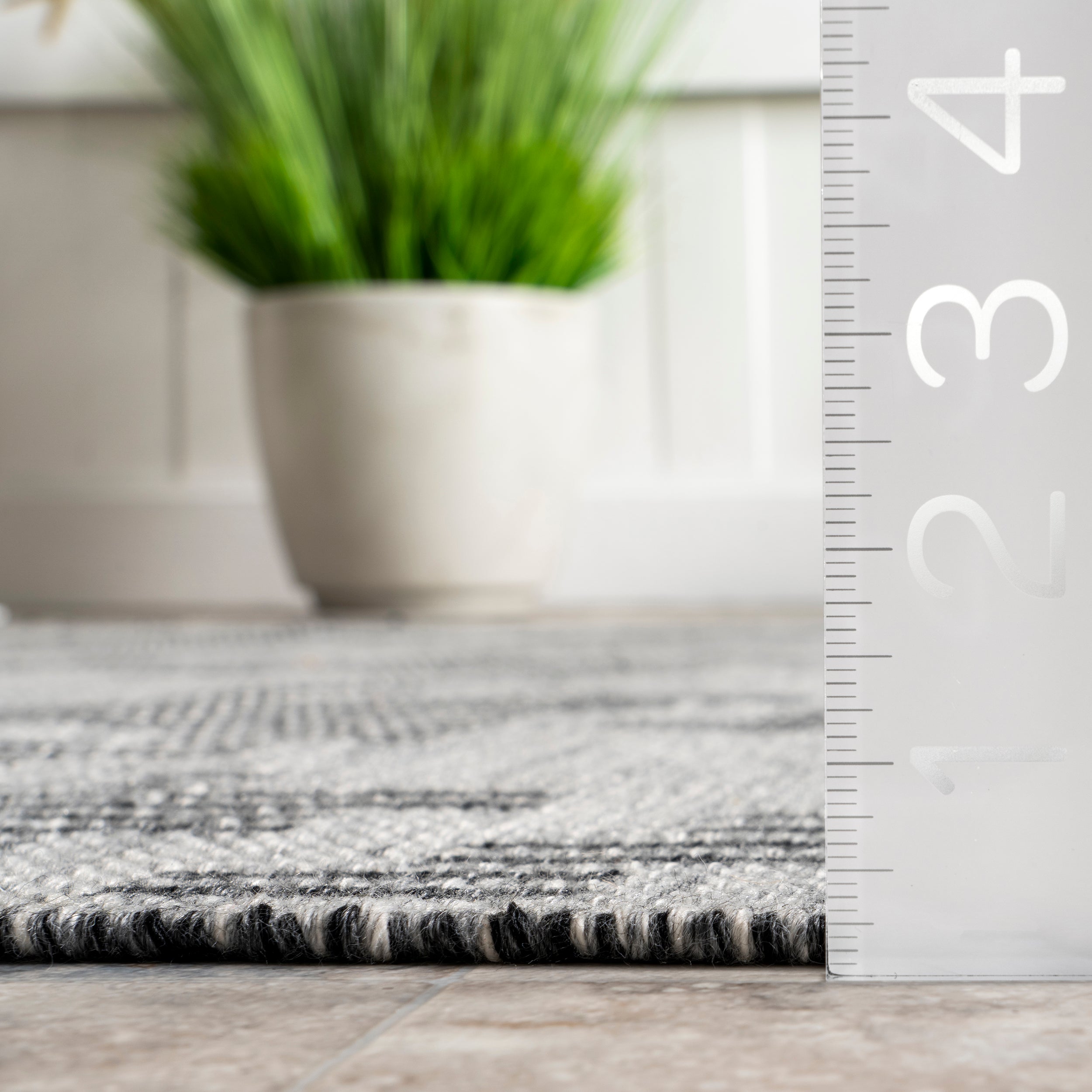 Resi Geometric Striped Indoor/Outdoor Area Rug - Image 3