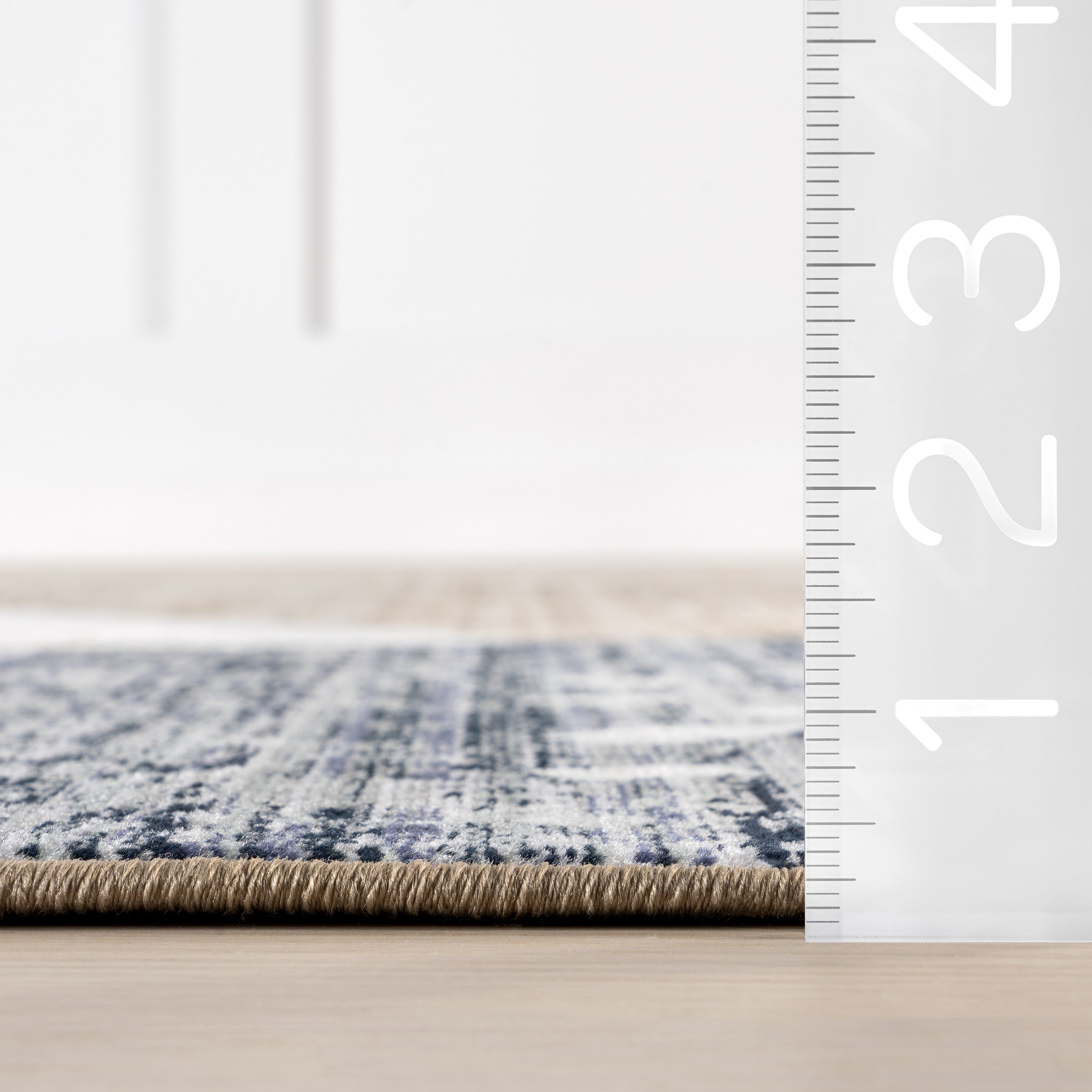 Manaslu Sunrise Fringed Area Rug - Image 10