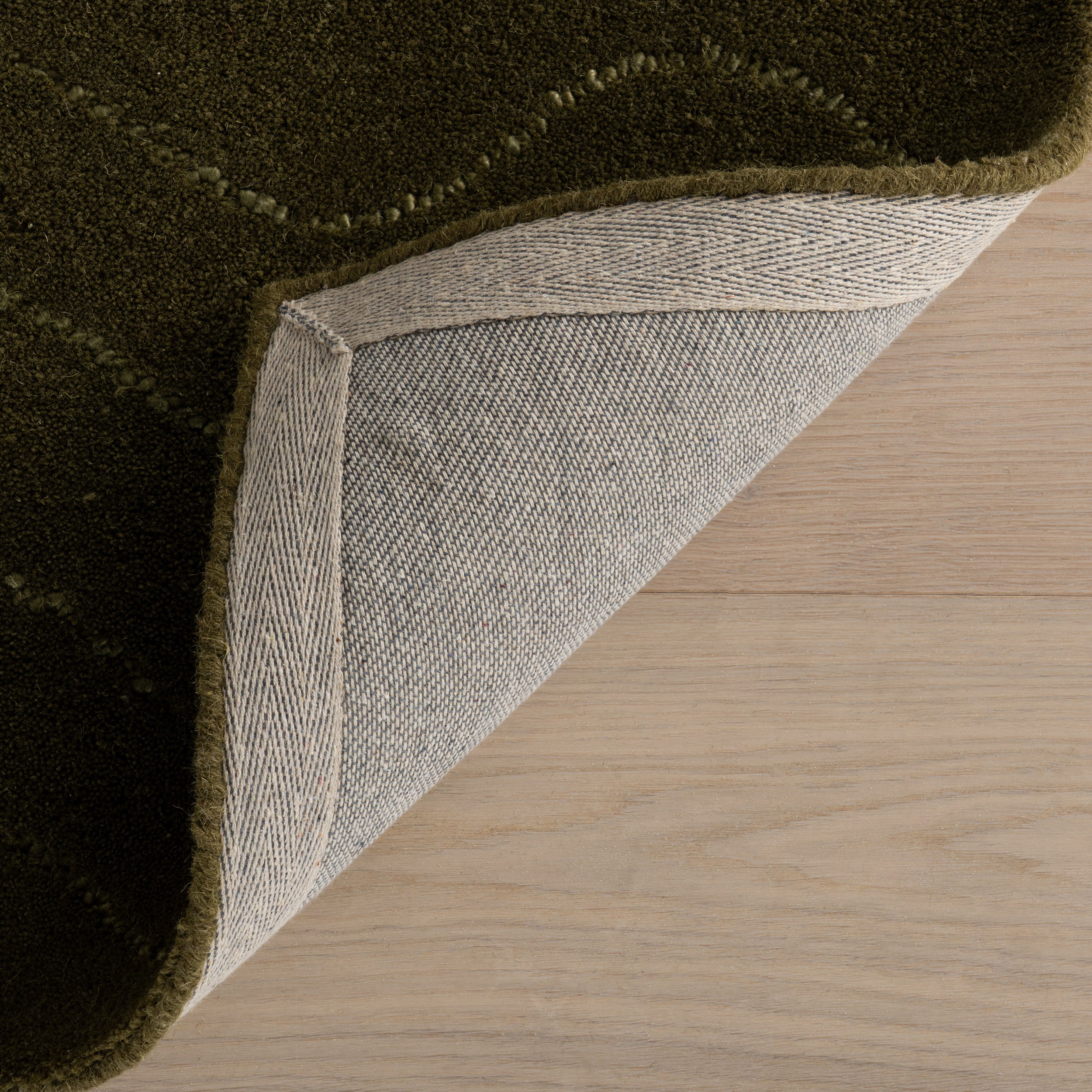 Nuloom Gailia Solid Wool Cozy Area Rug - Image 7