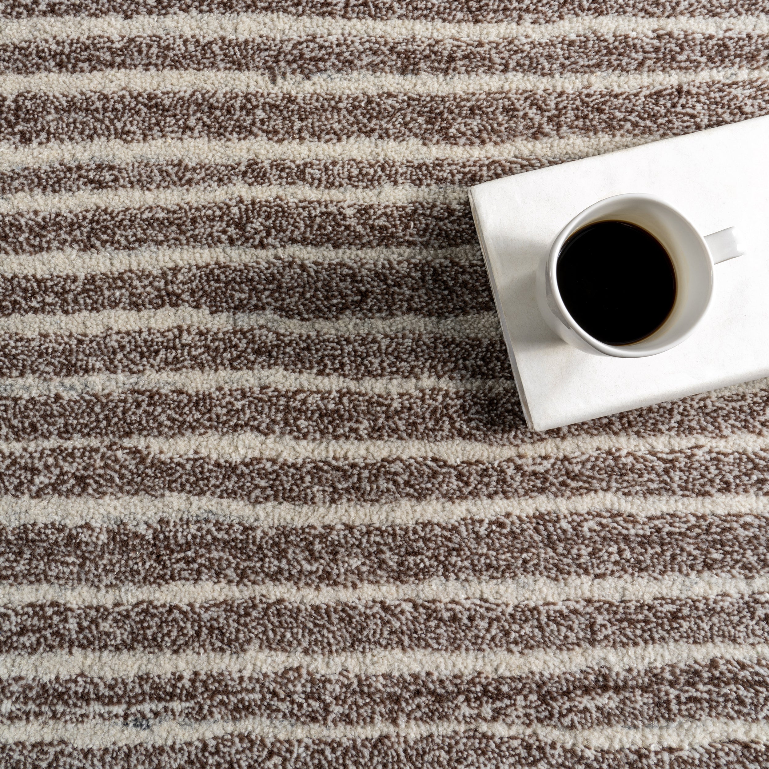 Villa Southwestern Wool Blend Area Rug - Image 7