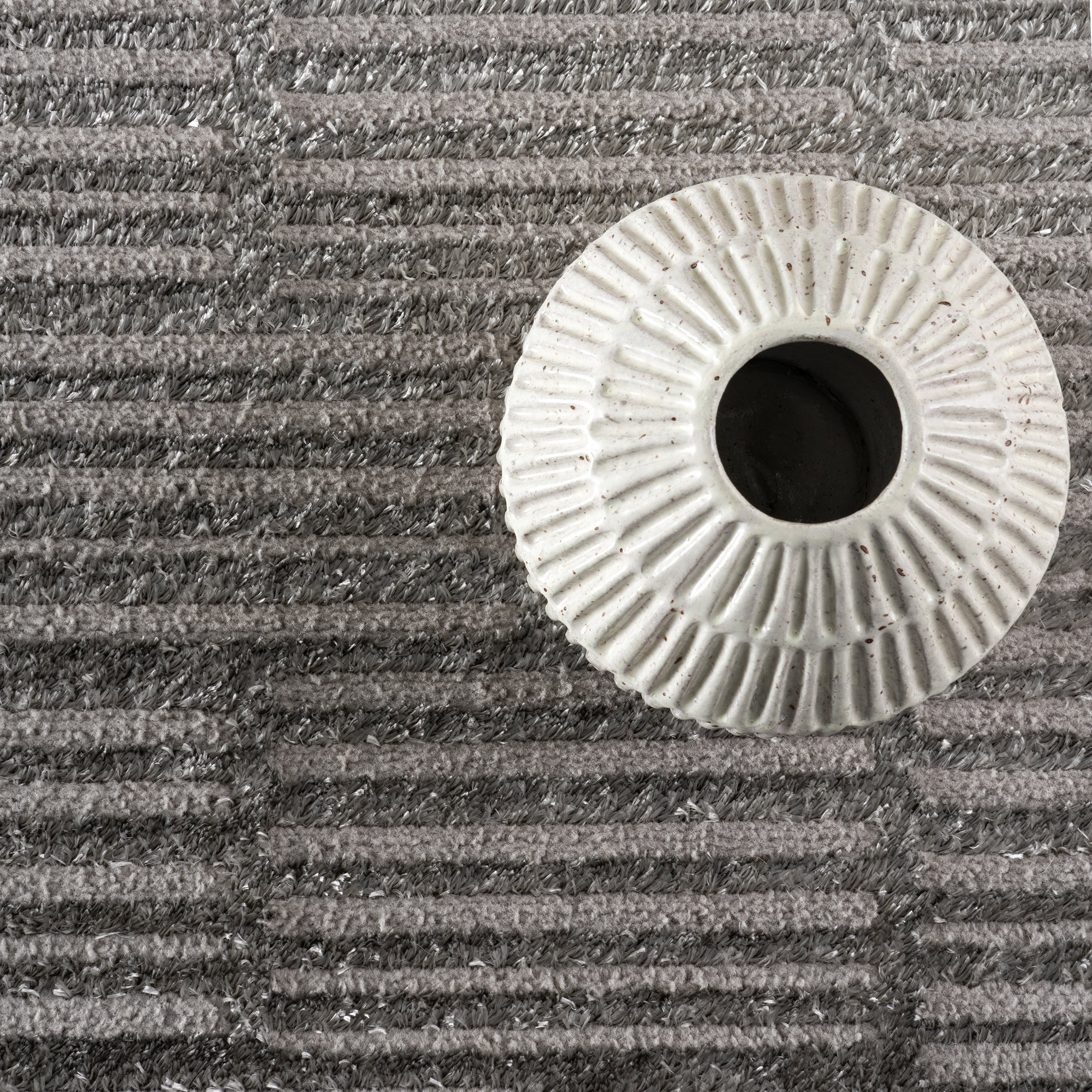 Xanthe Geometric Area Rug - Image 15