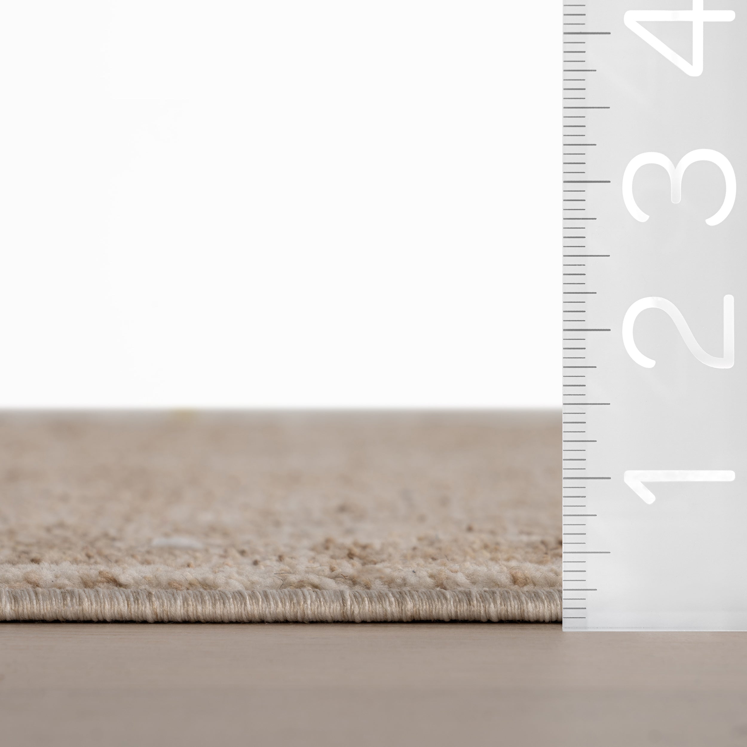 Sylveria Vintage & Distressed Traditional Area Rug - Image 3