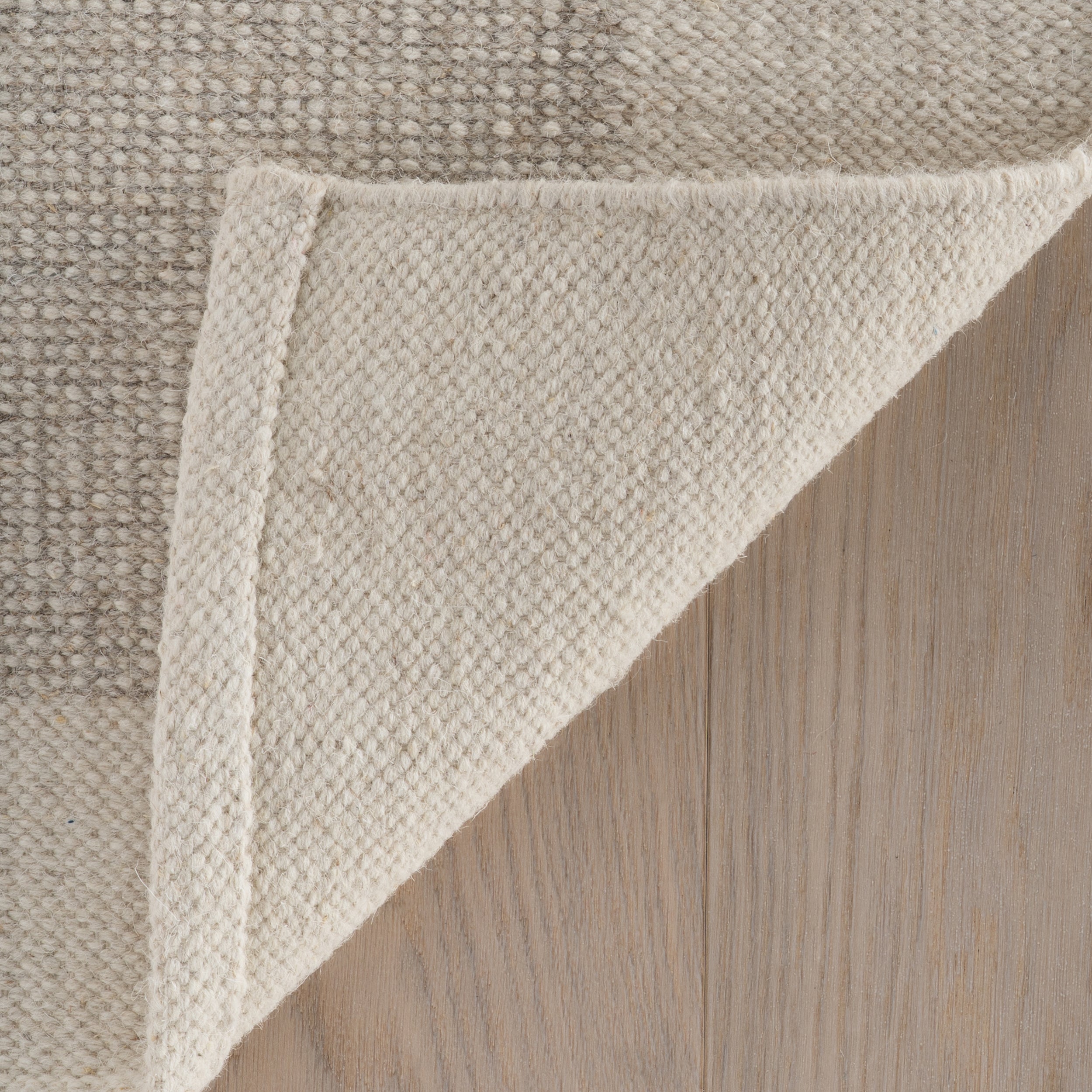Nuloom Ravielle Hand Woven Wool Area Rug - Image 7