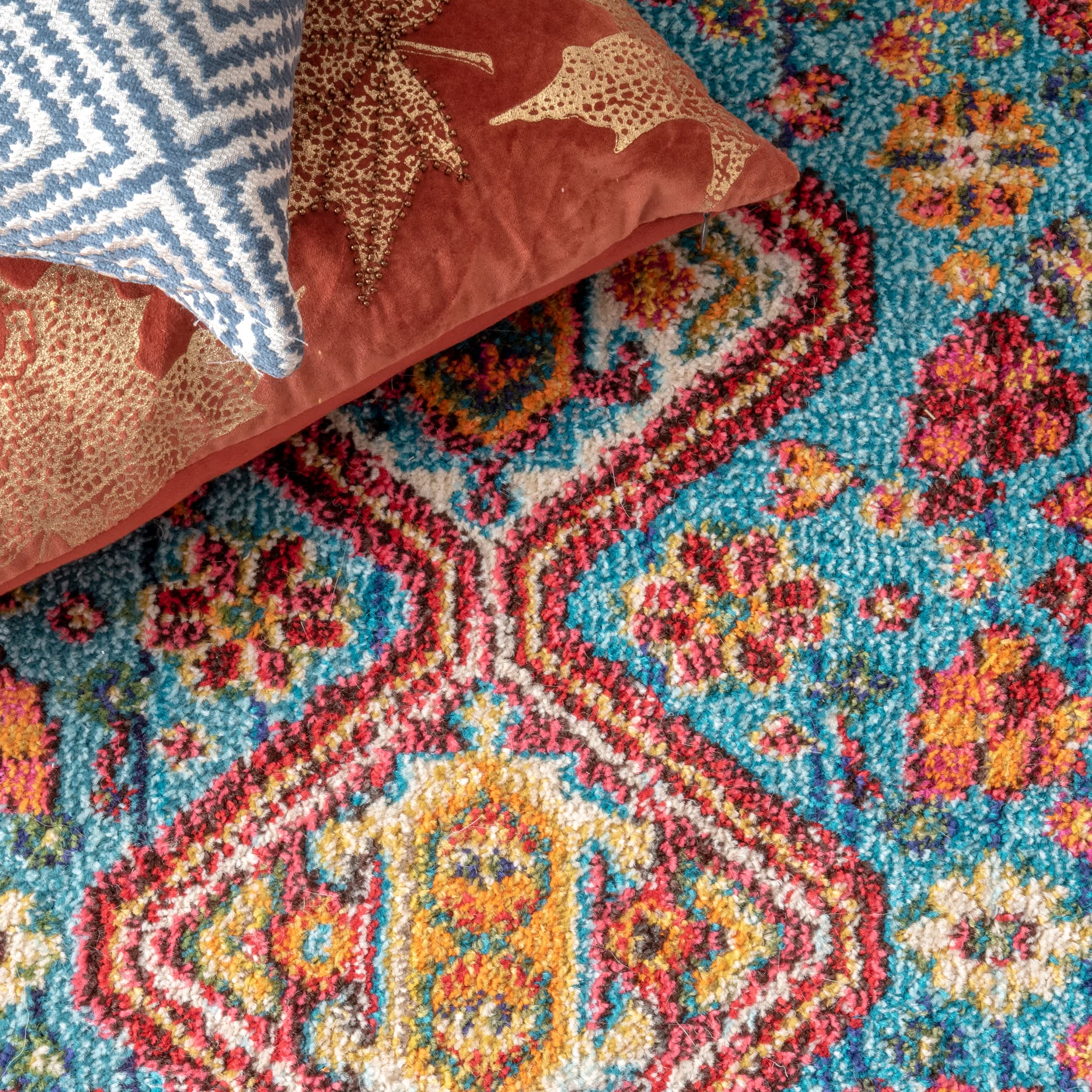 Vintage Erline Area Rug - Image 16