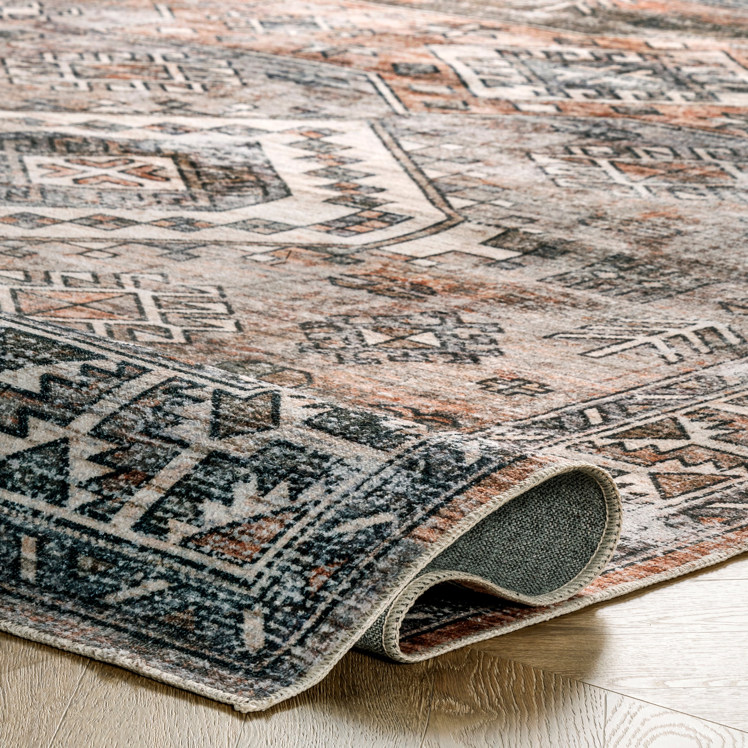 Bowie Machine Washable Tribal Pattern Area Rug - Image 4
