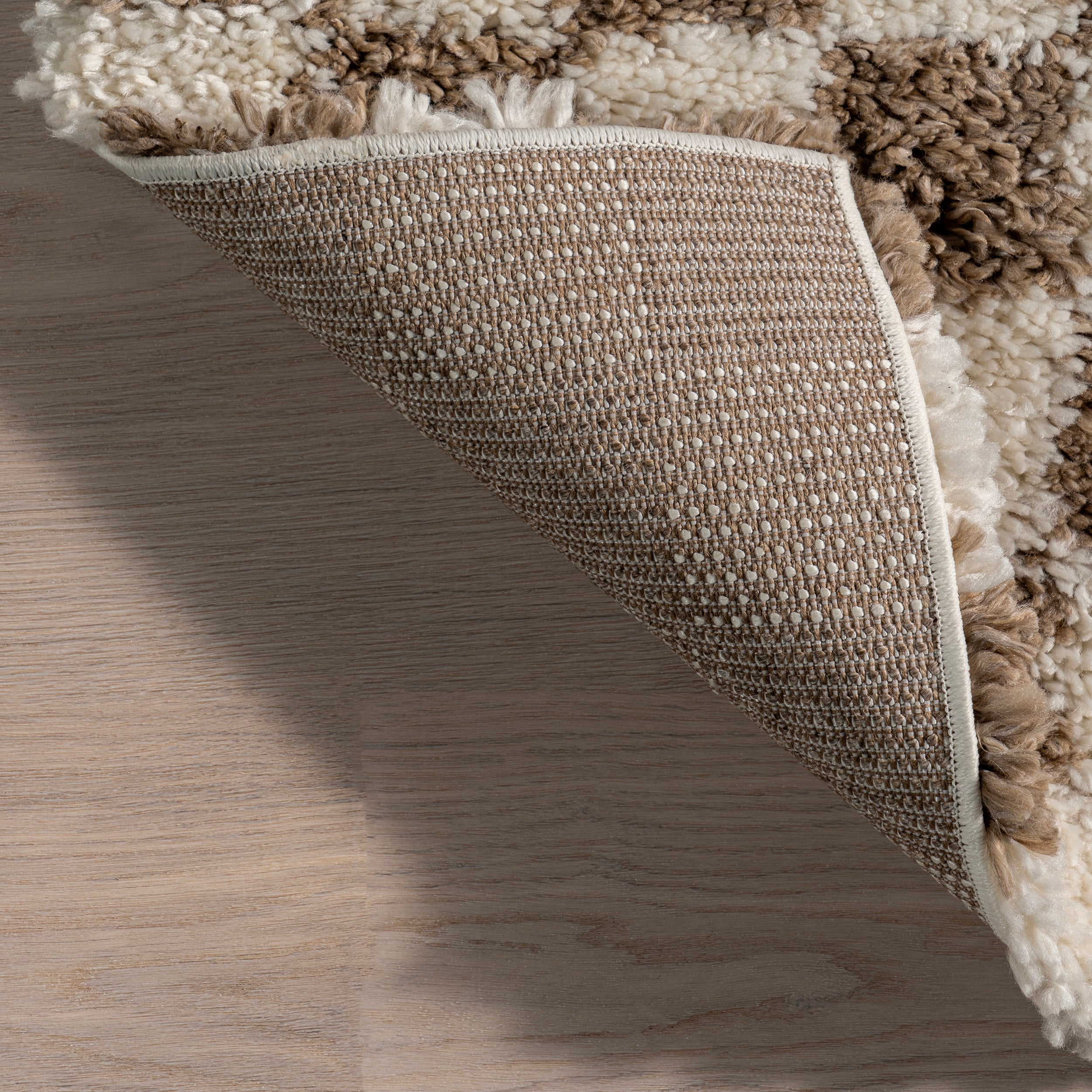 nuLOOM Adelaide Mid-Century Checkered Shag Area Rug - Image 7