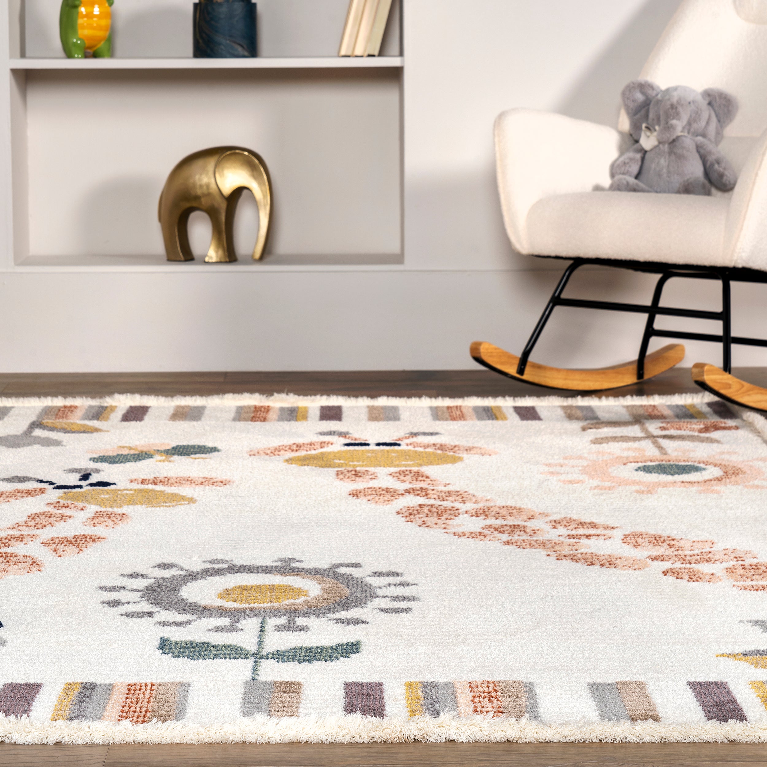 Avianna Giraffe Kids Fringe Area Rug - Image 8
