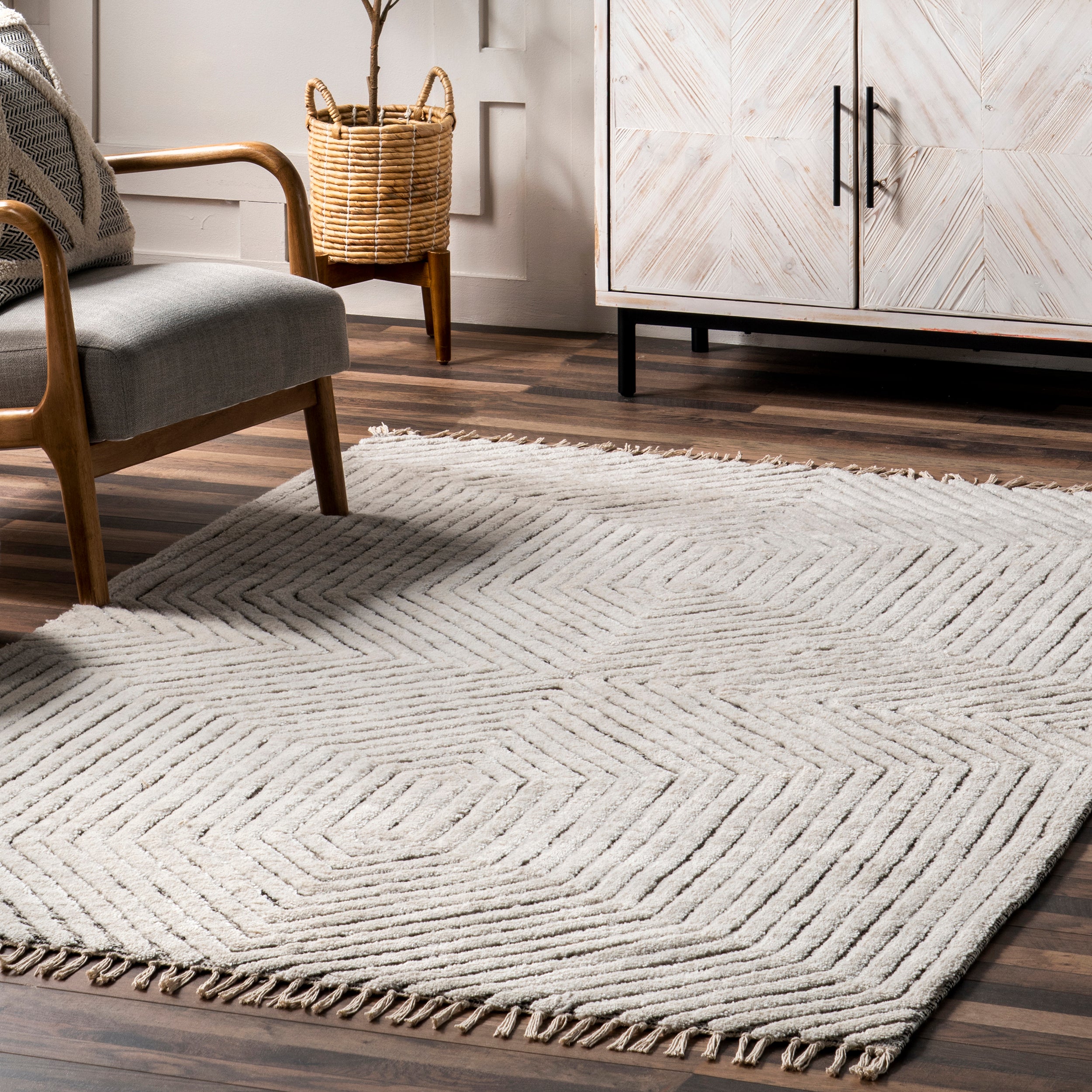 Sherrell Modern High/Low Tassel Area Rug - Image 9