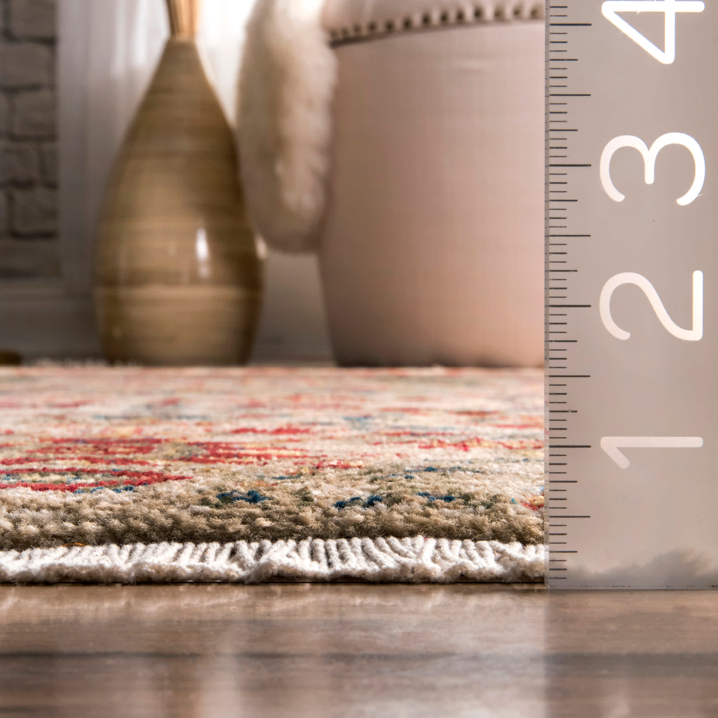 Dasilva Tribal Fringe Area Rug - Image 3