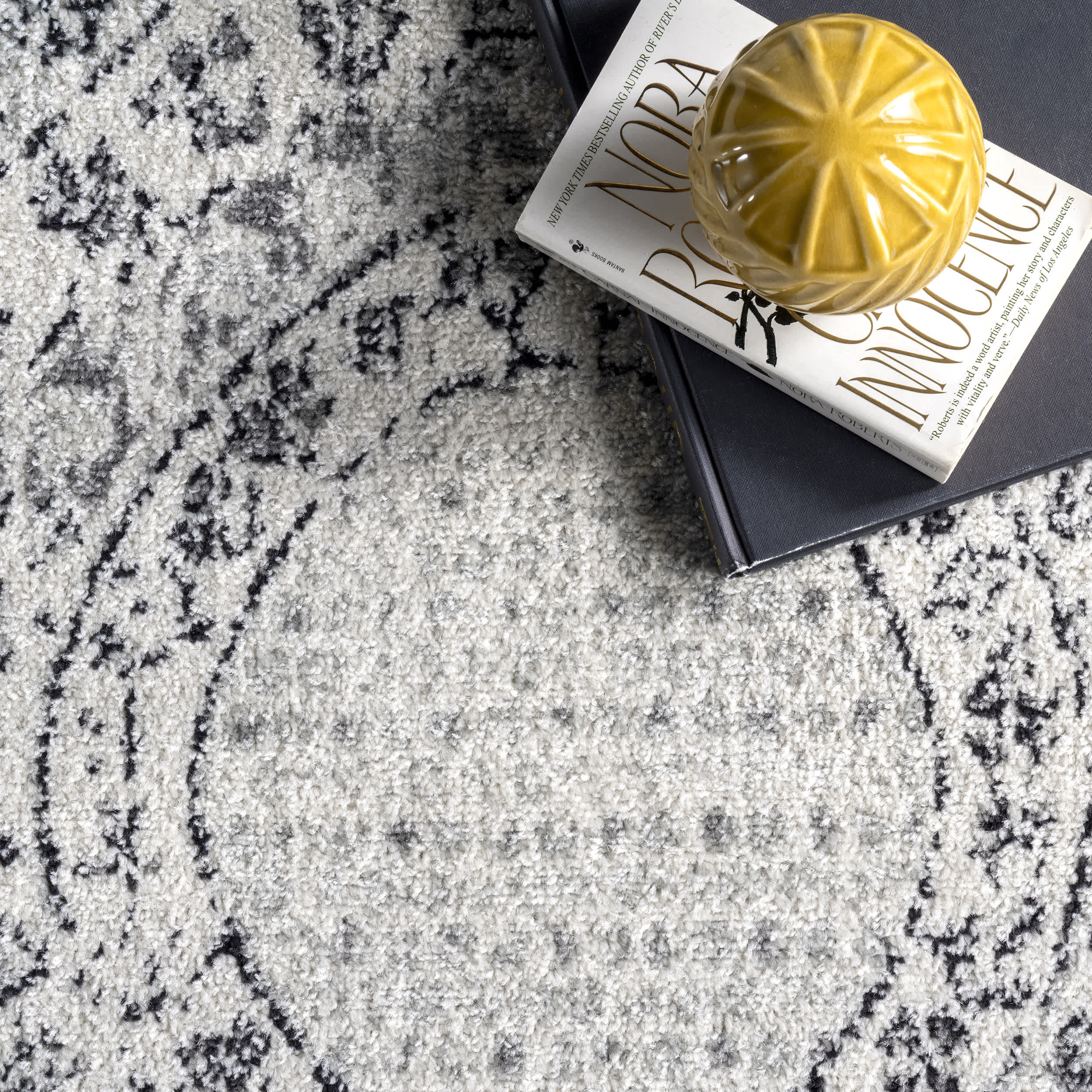 Vintage Minta Area Rug - Image 5