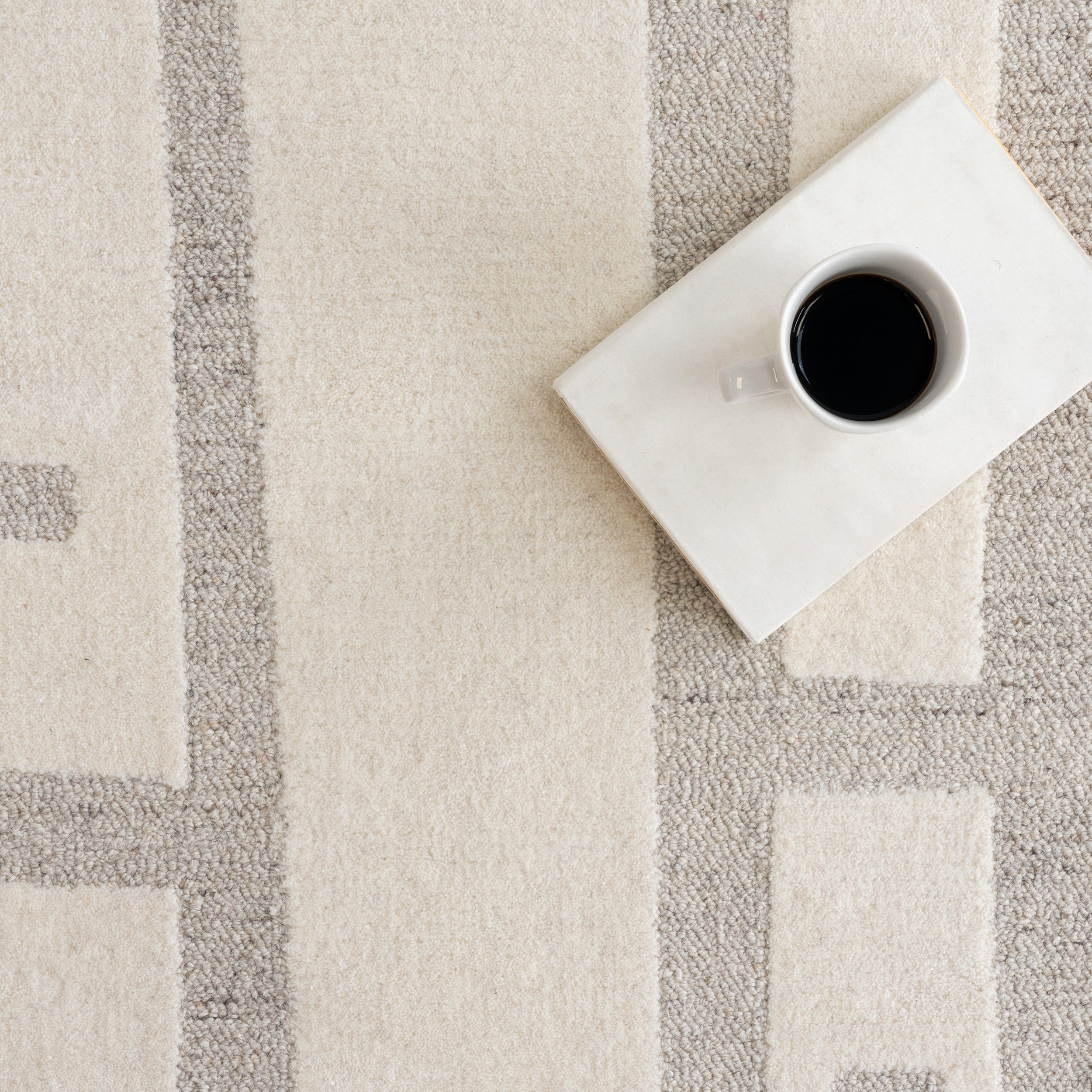 Aeris Modern Geometric Area Rug - Image 7
