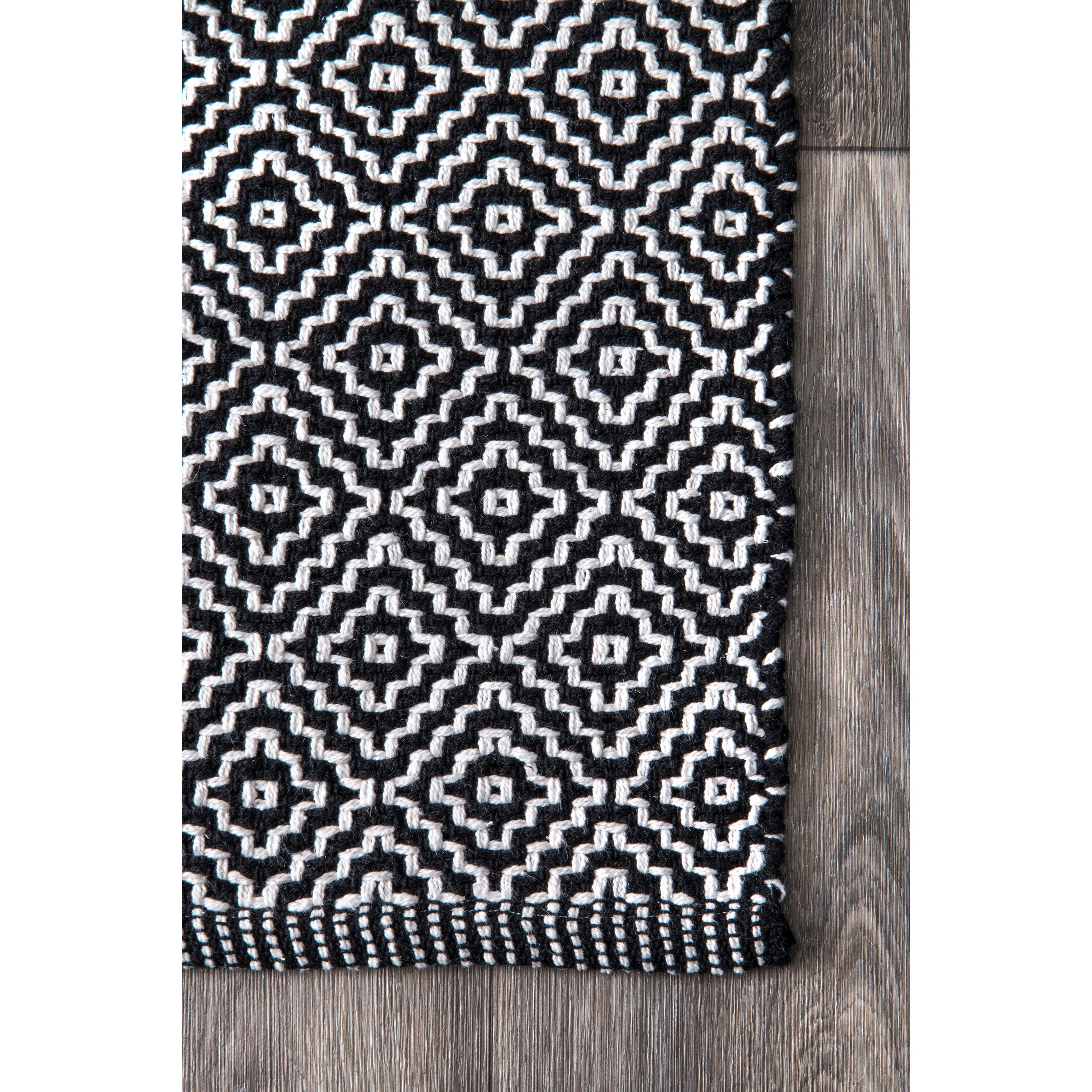 Lorretta Geometric Cotton Area Rug - Image 3