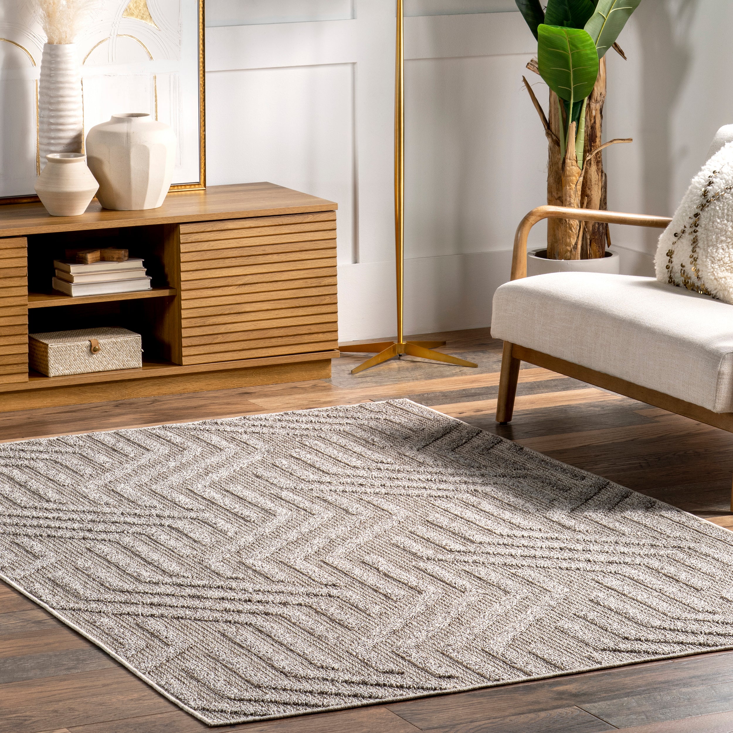 Shante Zig-Zag Indoor/Outdoor Area Rug - Image 9